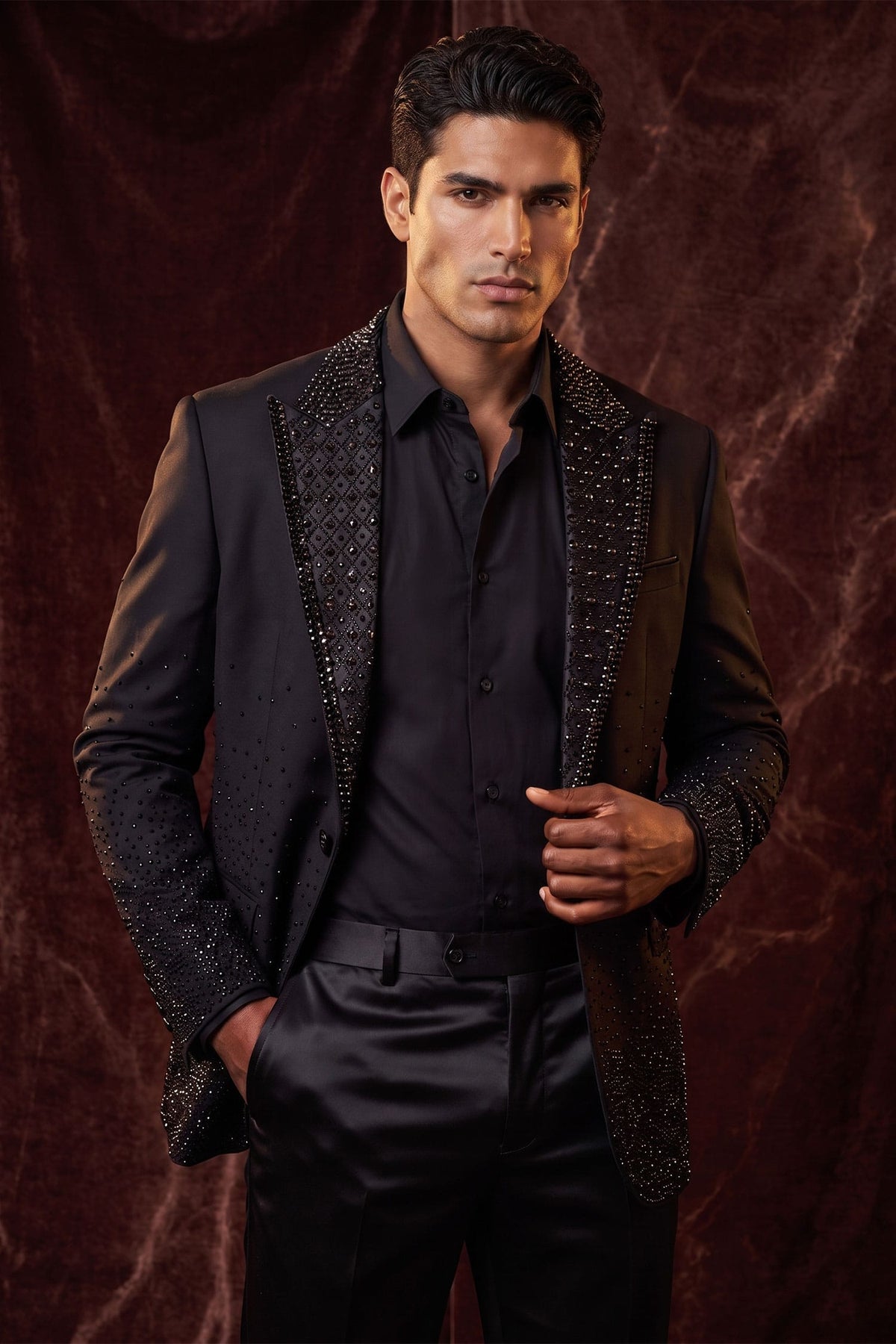 Barabas Men's Rhinestone Peak Lapel Luxury Blazer 2EBL3 Black