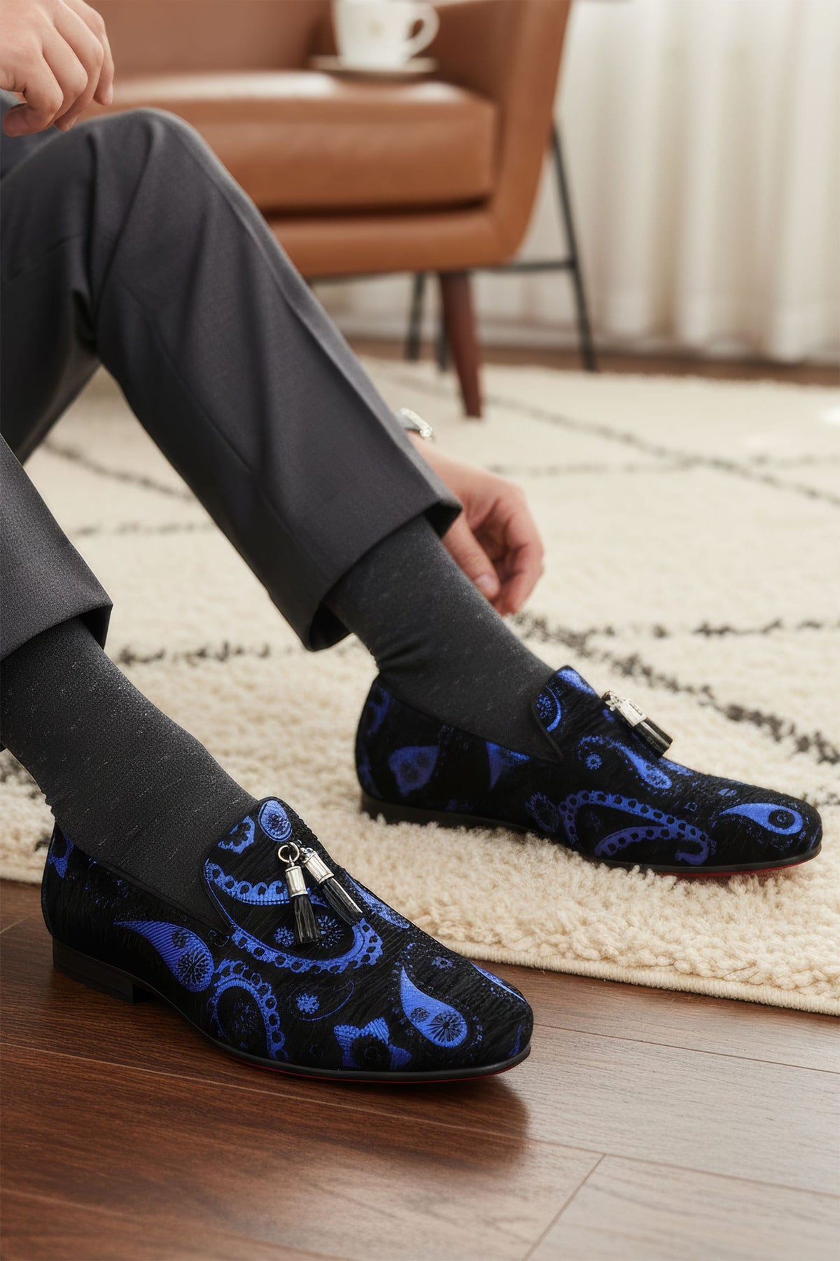 Barabas Men's Paisley Design Tassel Slip On Loafer Shoes 2SH3101 Black Royal