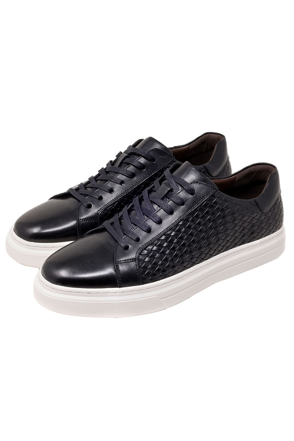 Barabas men's weave pattern laced up low top casual leather sneaker 3SH23 Black
