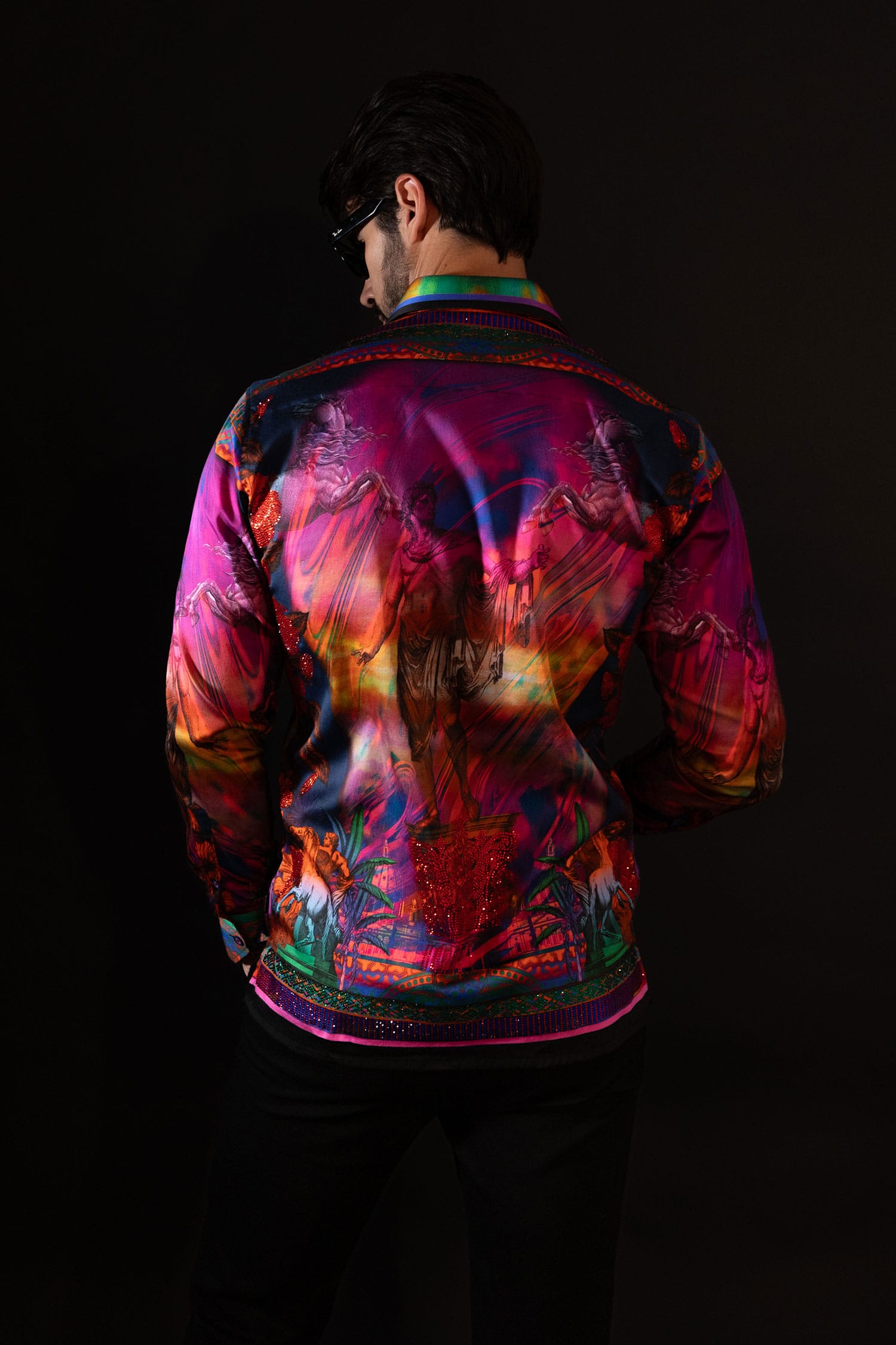 BARABAS Men's Rhinestone Horse StatueFloral Long Sleeve Shirt 3SPR412 Multi