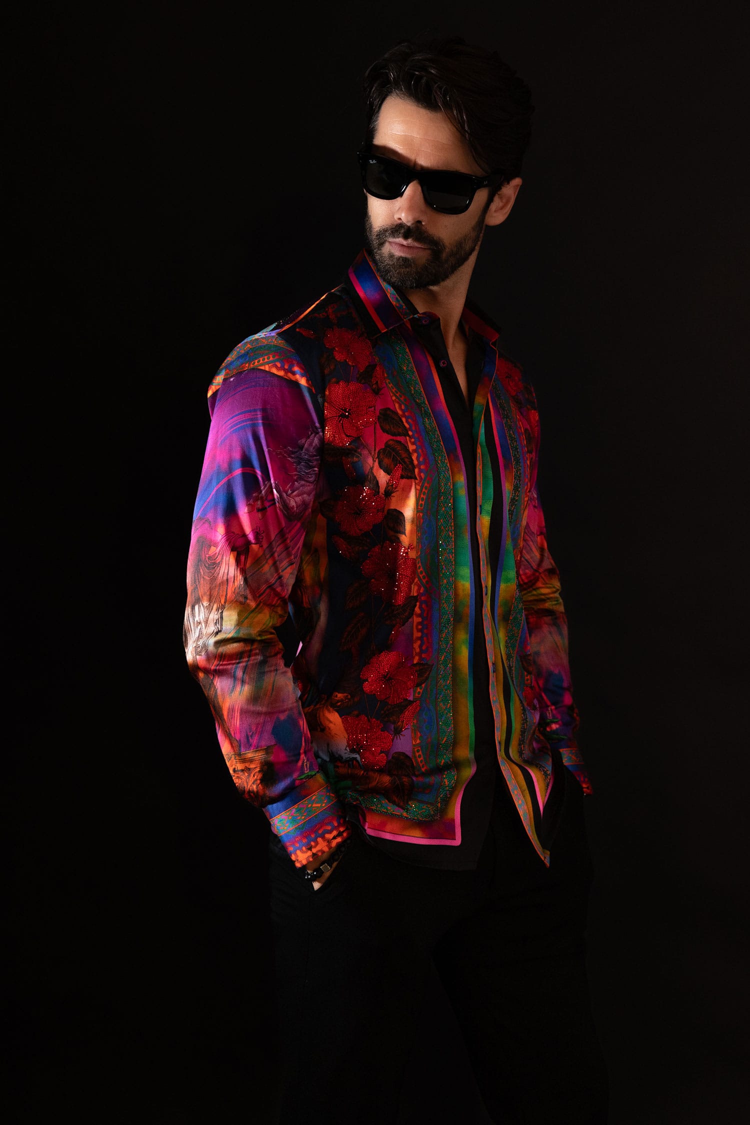 BARABAS Men's Rhinestone Horse StatueFloral Long Sleeve Shirt 3SPR412 Multi
