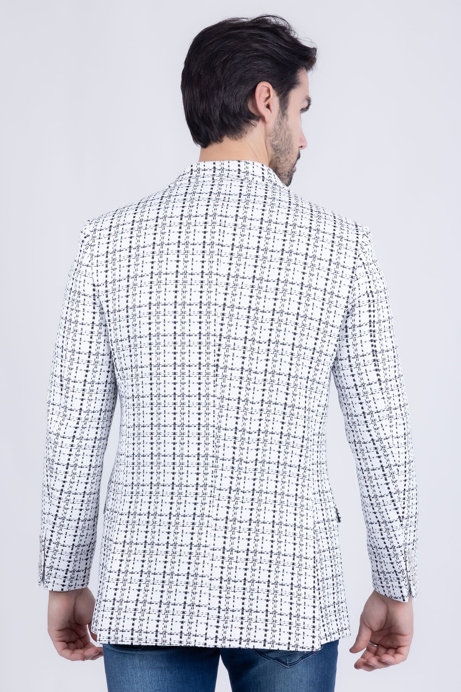 Barabas Men's Weave Pattern Premium Peak Lapel Blazer 4BL24 White Black