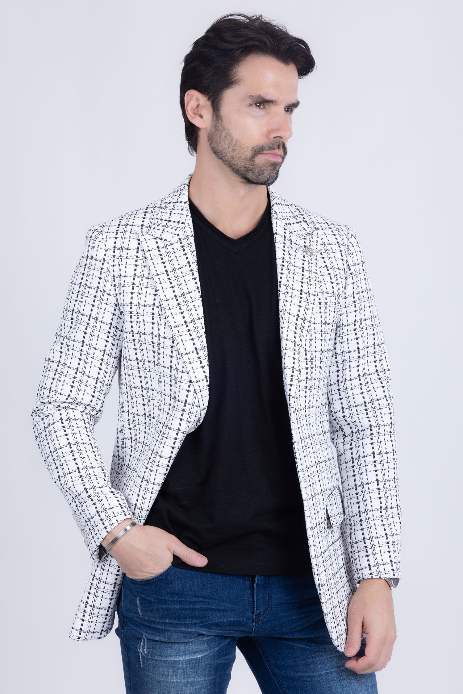 Barabas Men's Weave Pattern Premium Peak Lapel Blazer 4BL24 White Black