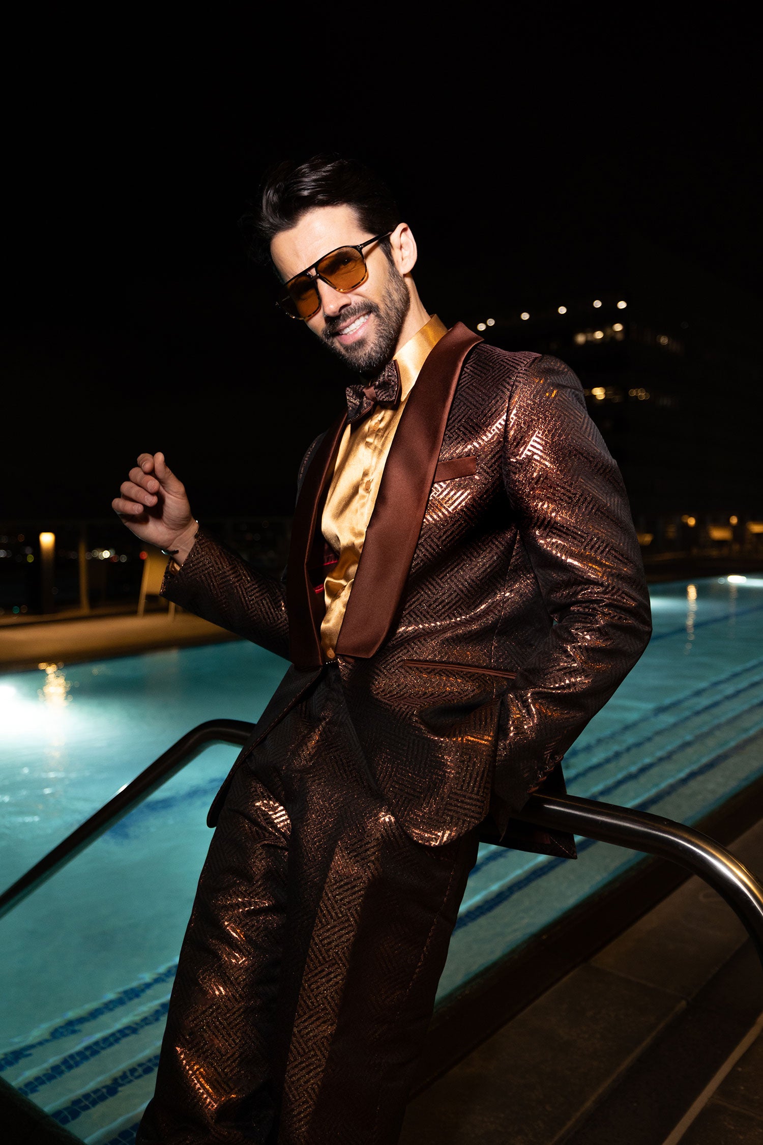 Barabas Men's Shiny Geometric Shawl Lapel Suit Baggy pants 4SU31 Brown