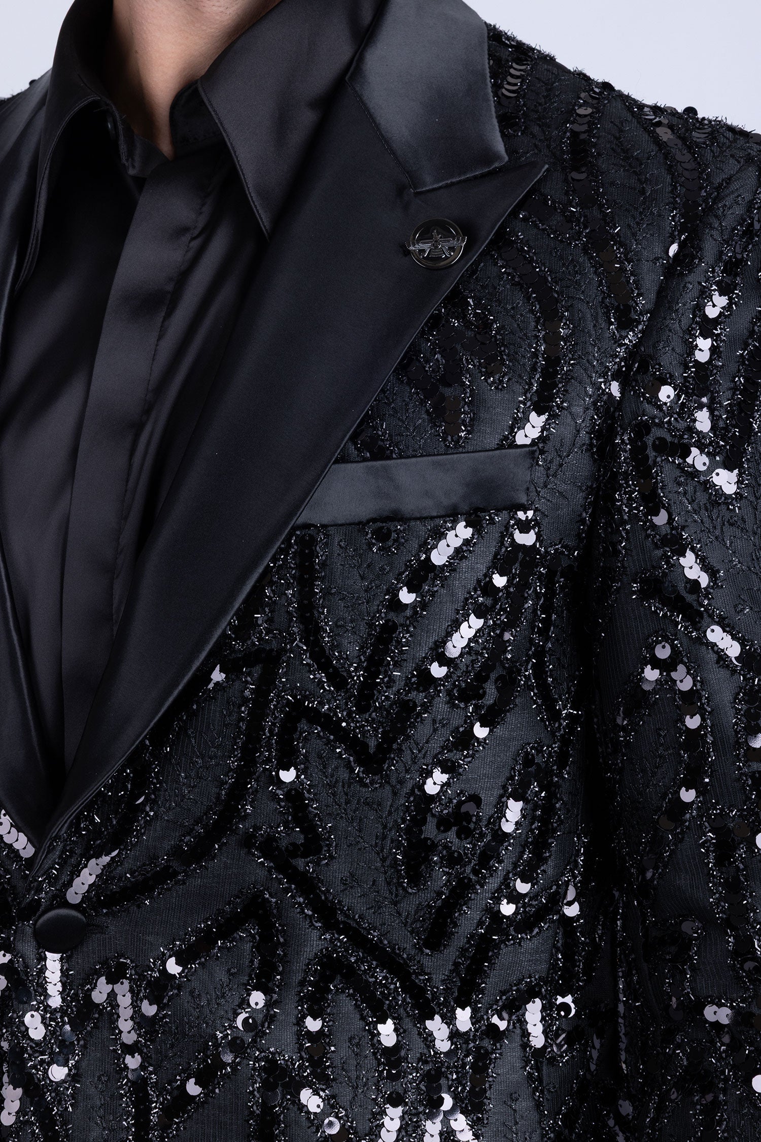 Barabas Men's Floral Sequin Embroidered Design Peak Lapel Blazer 5BL09 Black