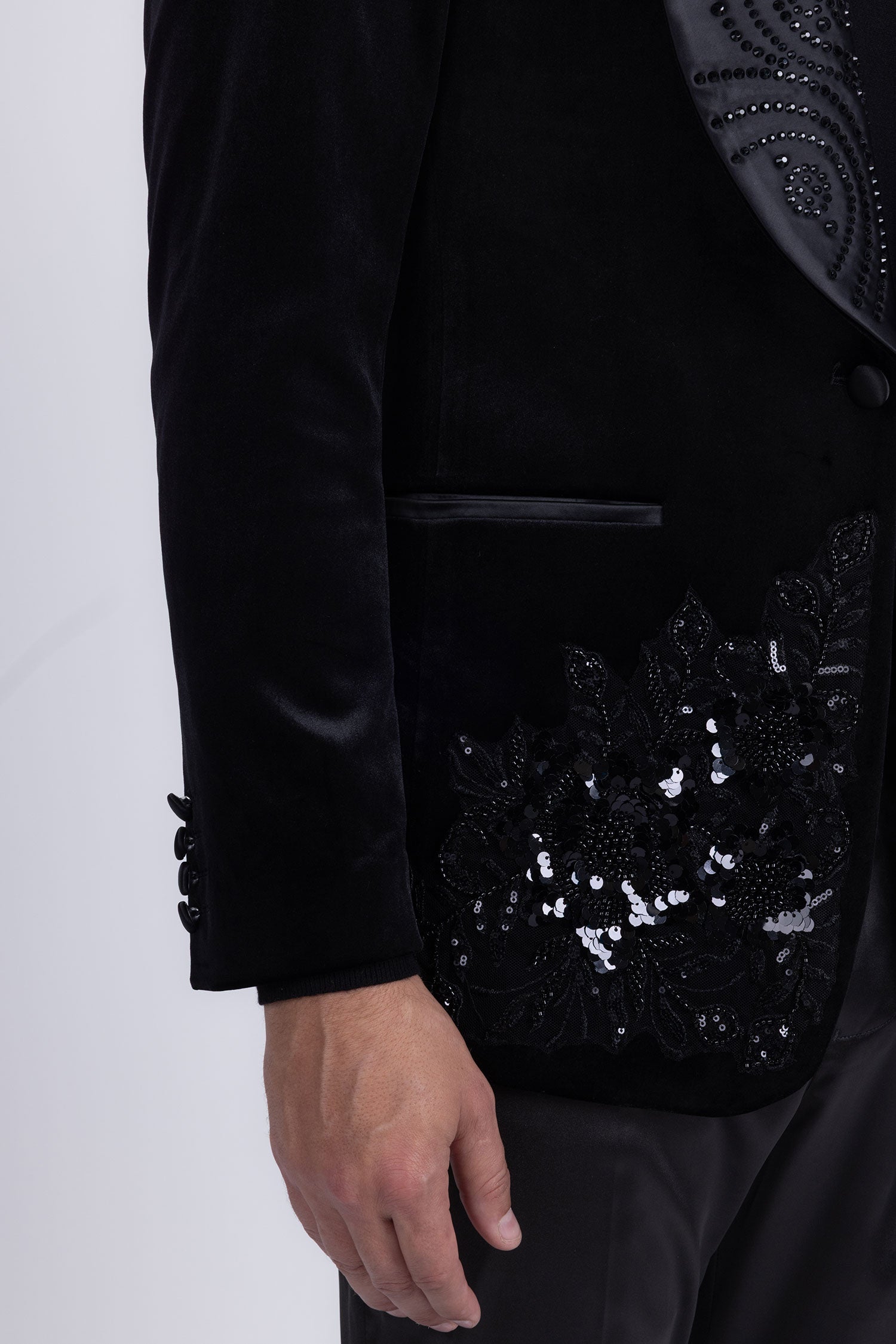 Barabas Men's Rhinestones Velvet Shawl Lapel Floral Blazer 5BL15 Black