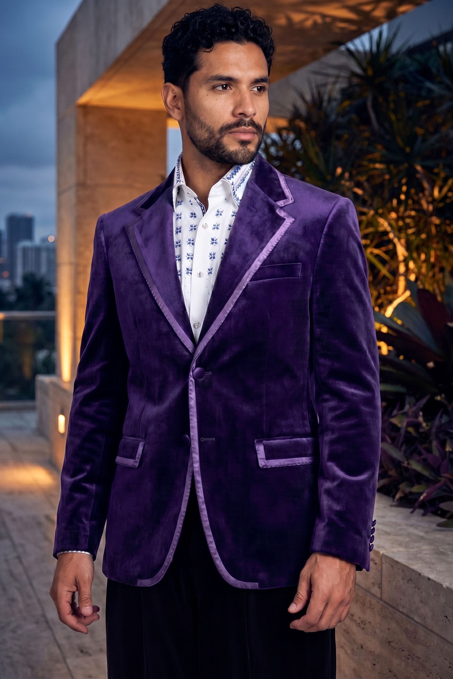 Barabas Men's Velvet Shiny Design Notch Lapel Blazer 5BL18 Purple