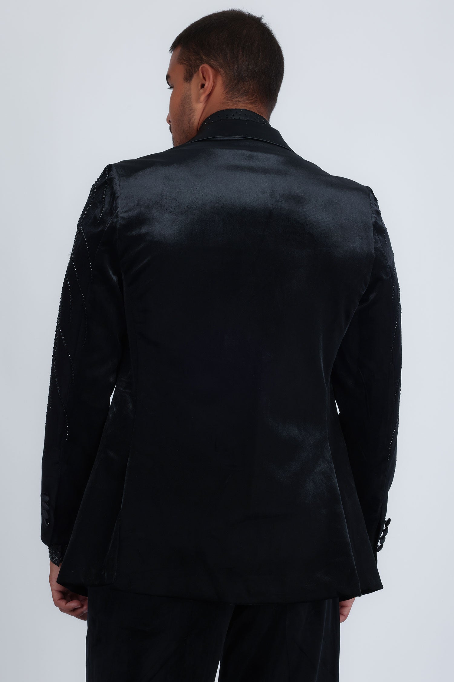 Barabas Men's Velvet Rhinestones Design Peak Lapel Blazer 5BL20 Black Black