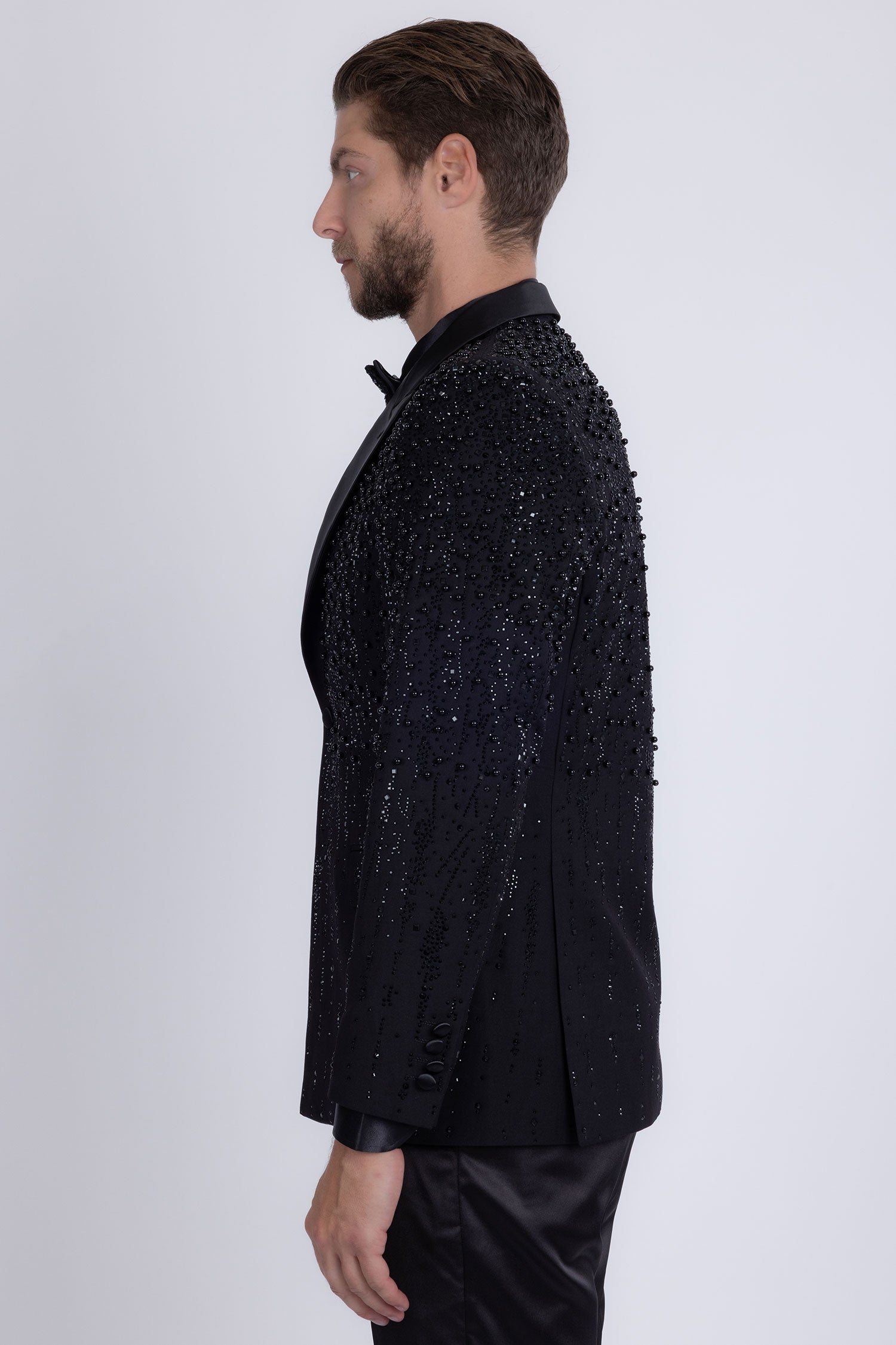 Barabas Men's Rhinestones Beaded Design Peak Lapel Blazer 5EBL01 Black