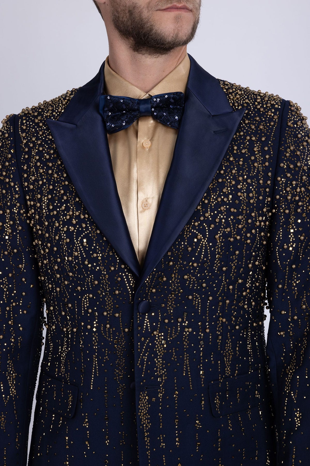 Barabas Men's Rhinestones Beaded Design Peak Lapel Blazer 5EBL01 Navy Gold