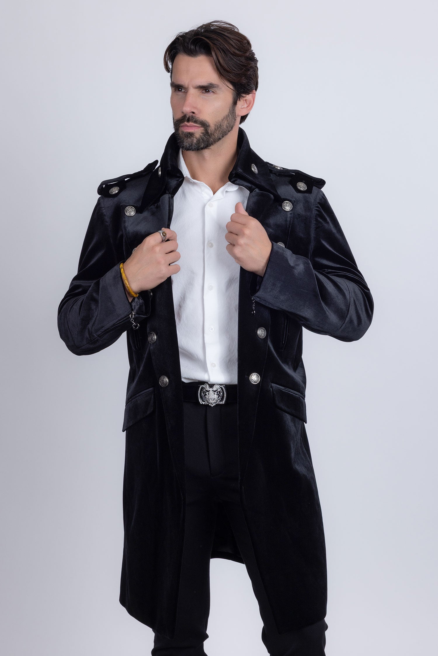 Barabas Men's Solid Color Velvet Antique Buttons Long Blazer 5LBL01 Black