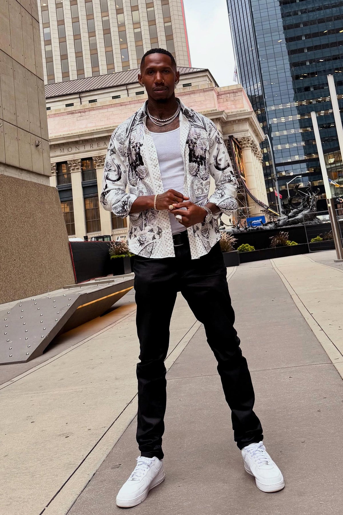 Barabas Men's Rhinestones Floral Bull Skull Long Sleeve Shirts 5SPR13 #Color_White