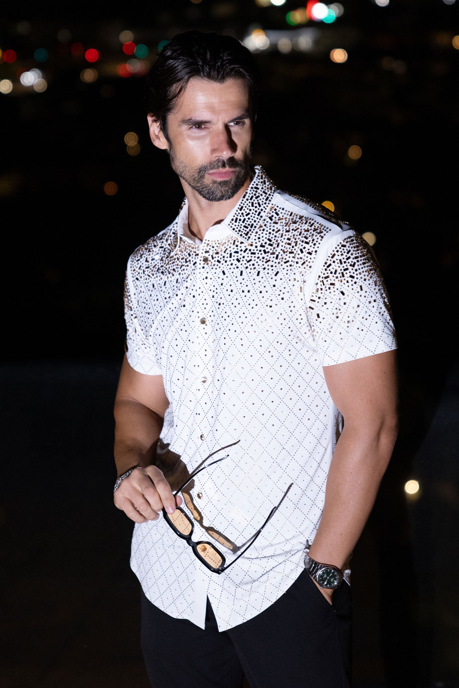 Barabas Men's Rhinestone Geometric Stretch Short Sleeve Shirt 5SST20 White Gold