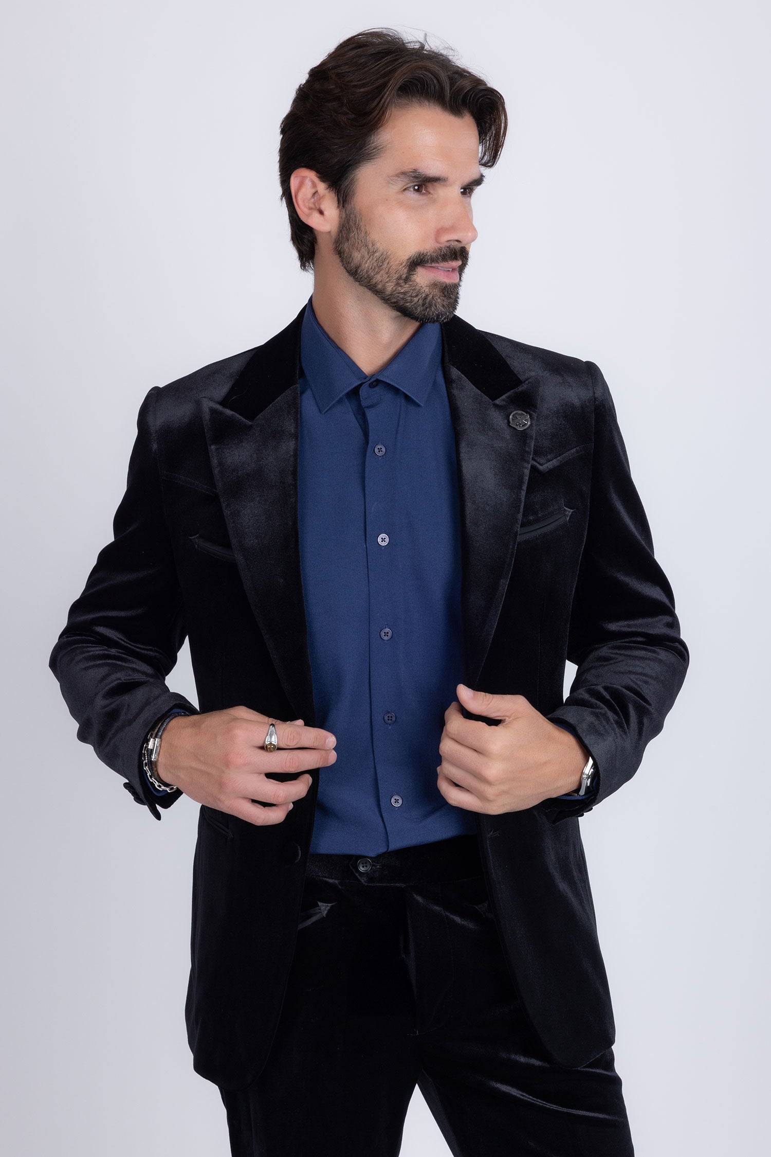 Barabas Men's Velvet Luxury Formal Wear Peak Lapel Suit 5SU51 Black