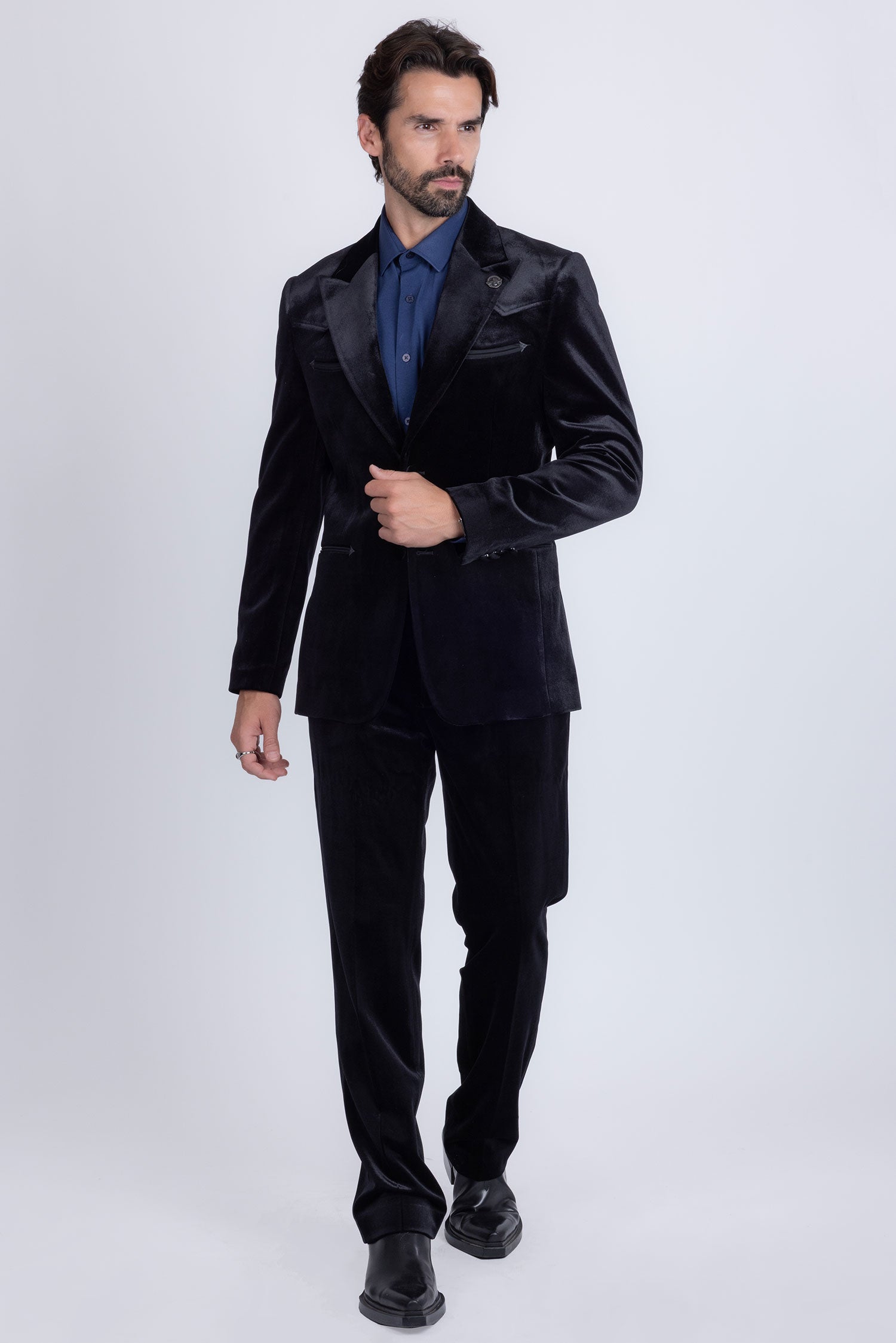 Barabas Men's Velvet Luxury Formal Wear Peak Lapel Suit 5SU51 Black