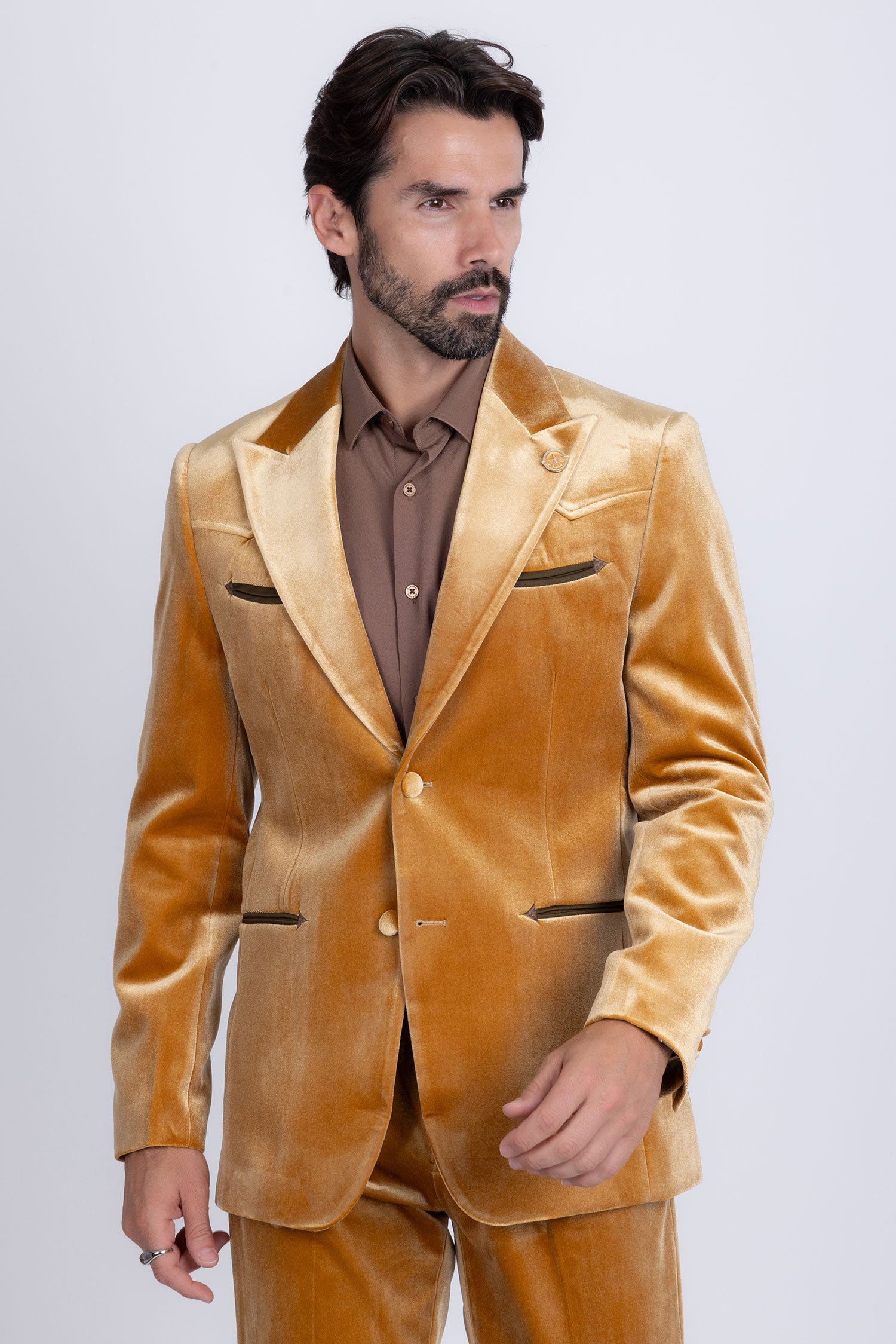 Barabas Men's Velvet Luxury Formal Wear Peak Lapel Suit 5SU51 Gold