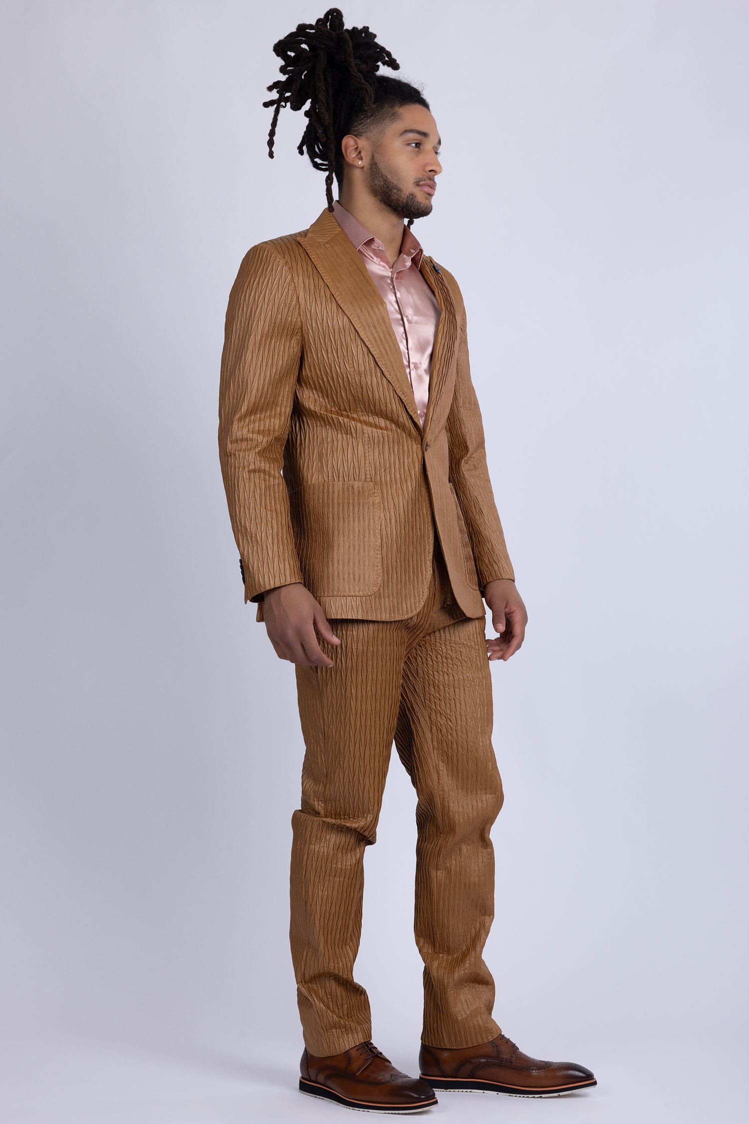 Barabas Men's Faux Leather Textured Pattern Peak Lapel Suit 5SU54 Cognac