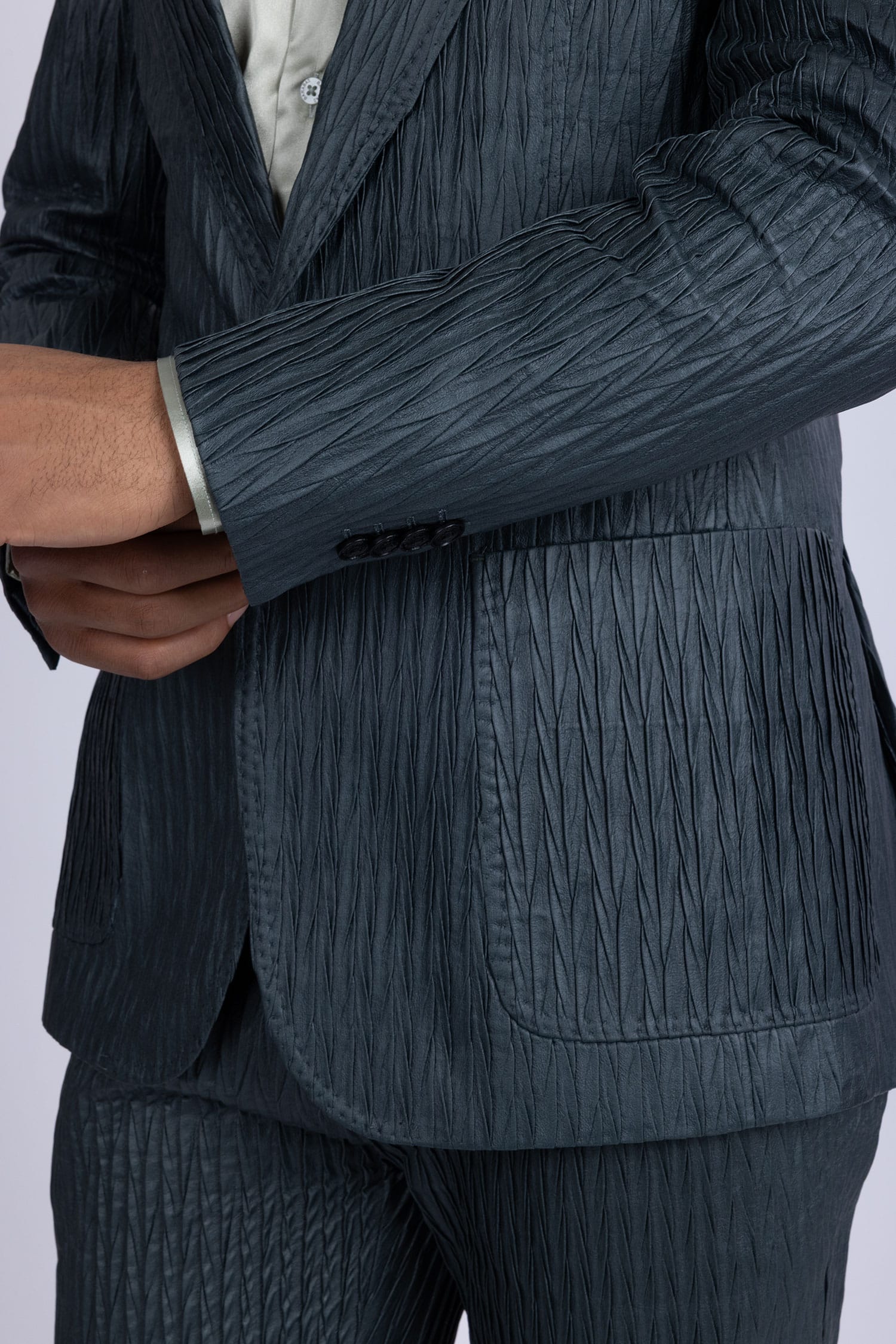 Barabas Men's Faux Leather Textured Pattern Peak Lapel Suit 5SU54 Teal
