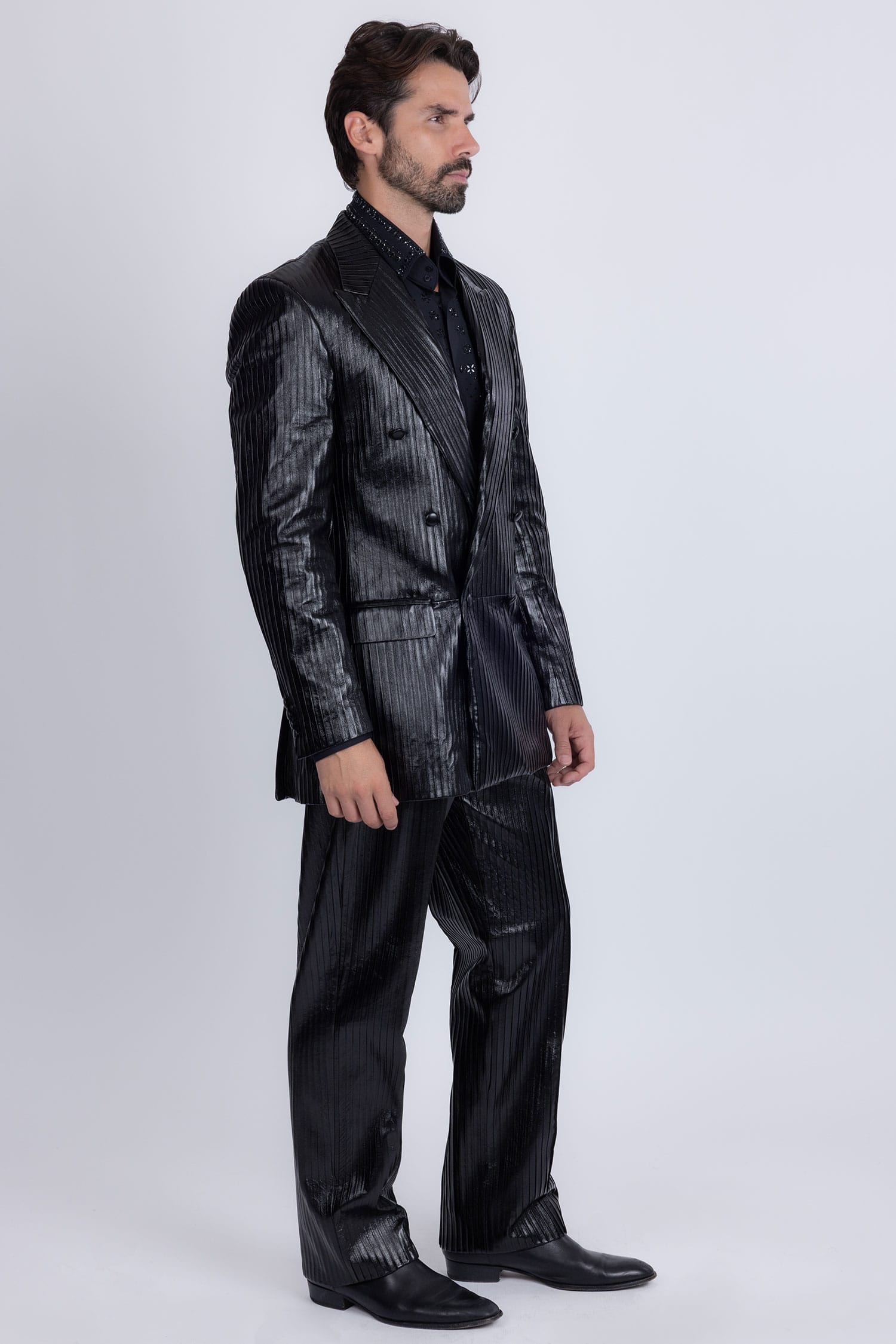 Barabas Men's Faux Leather Striped Pattern Peak Lapel Suit 5SU55 Black
