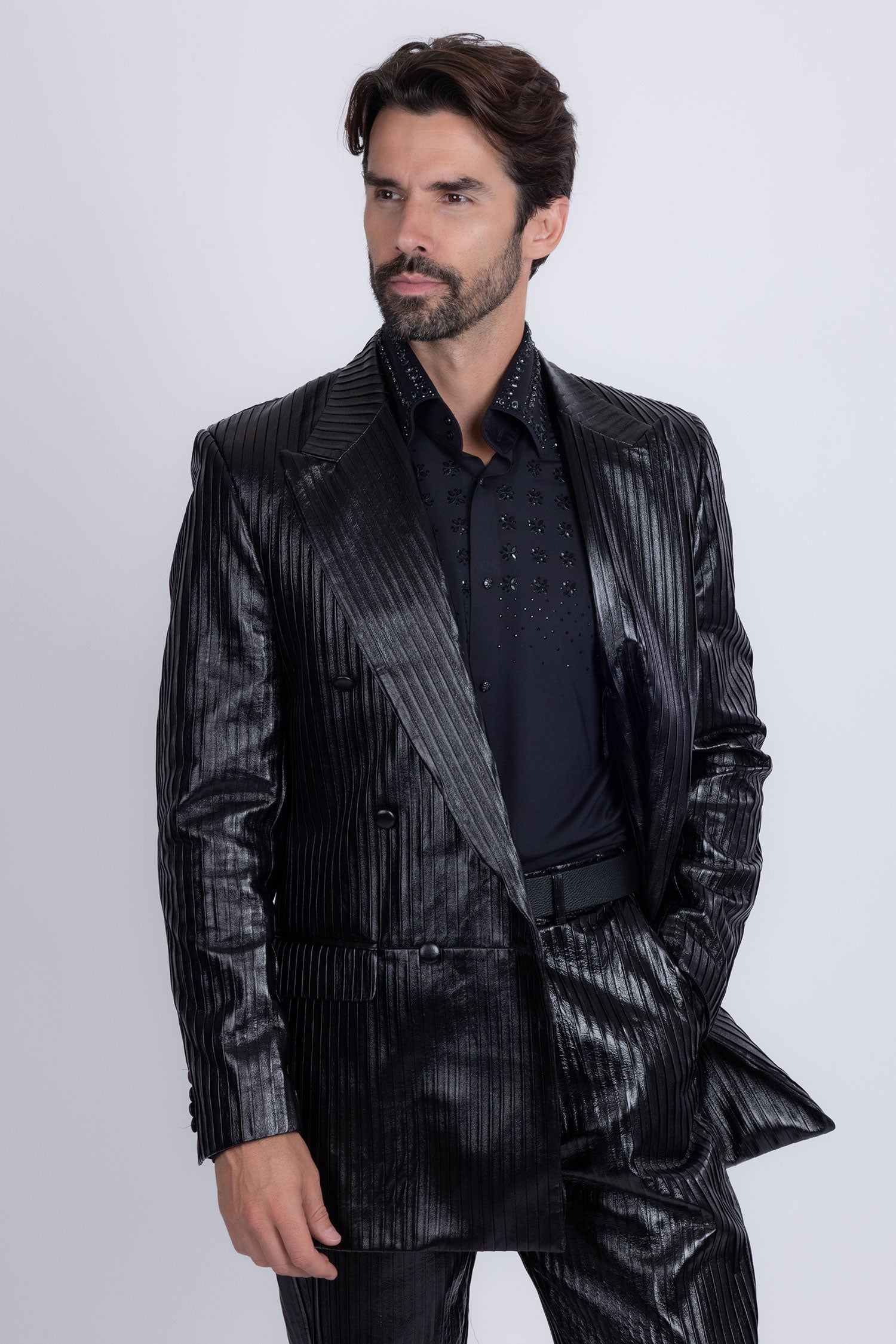 Barabas Men's Faux Leather Striped Pattern Peak Lapel Suit 5SU55 Black