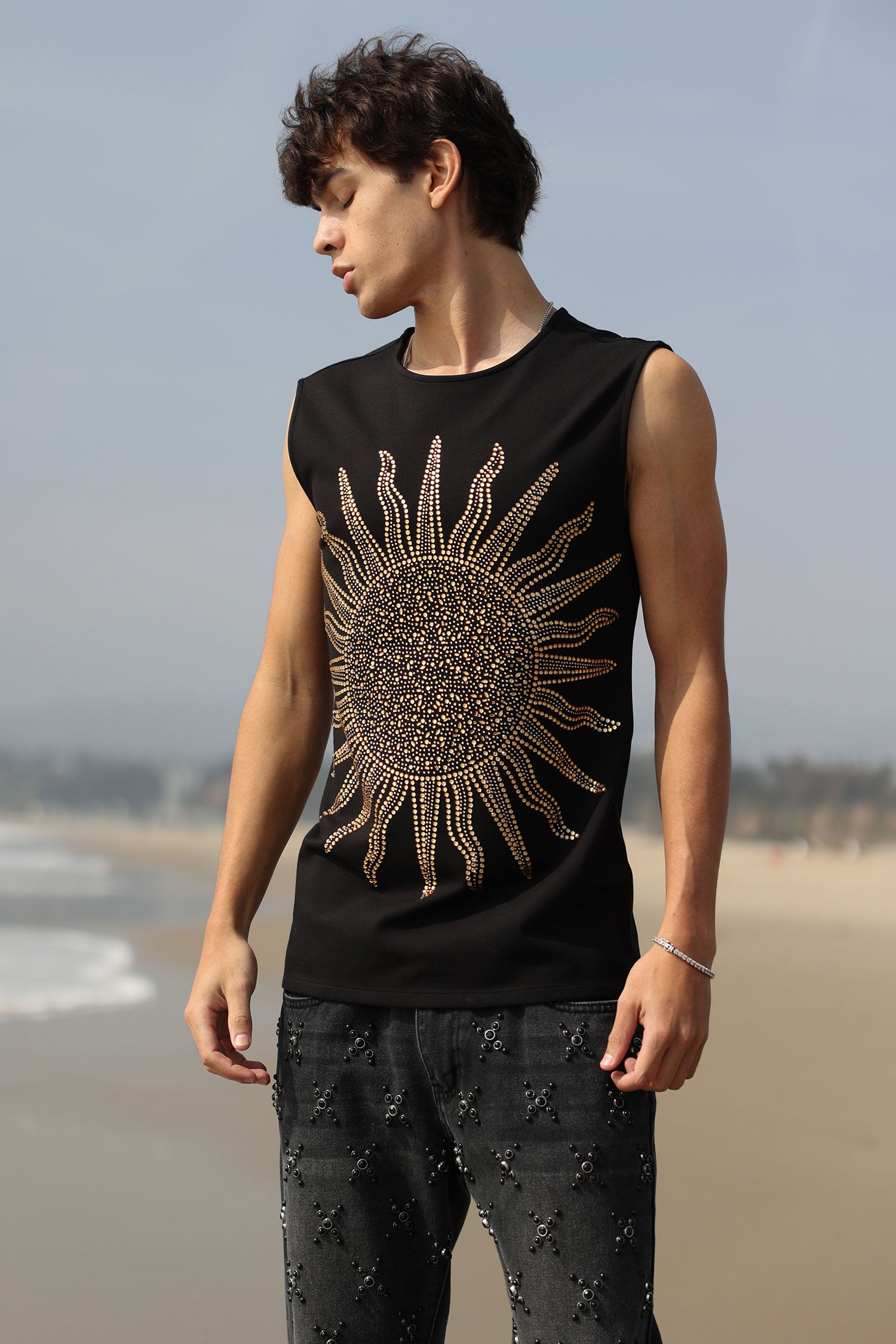 Barabas Men's Rhinestone Sun Rays Stretch Sleeveless Shirt 6ESL03 Black Gold