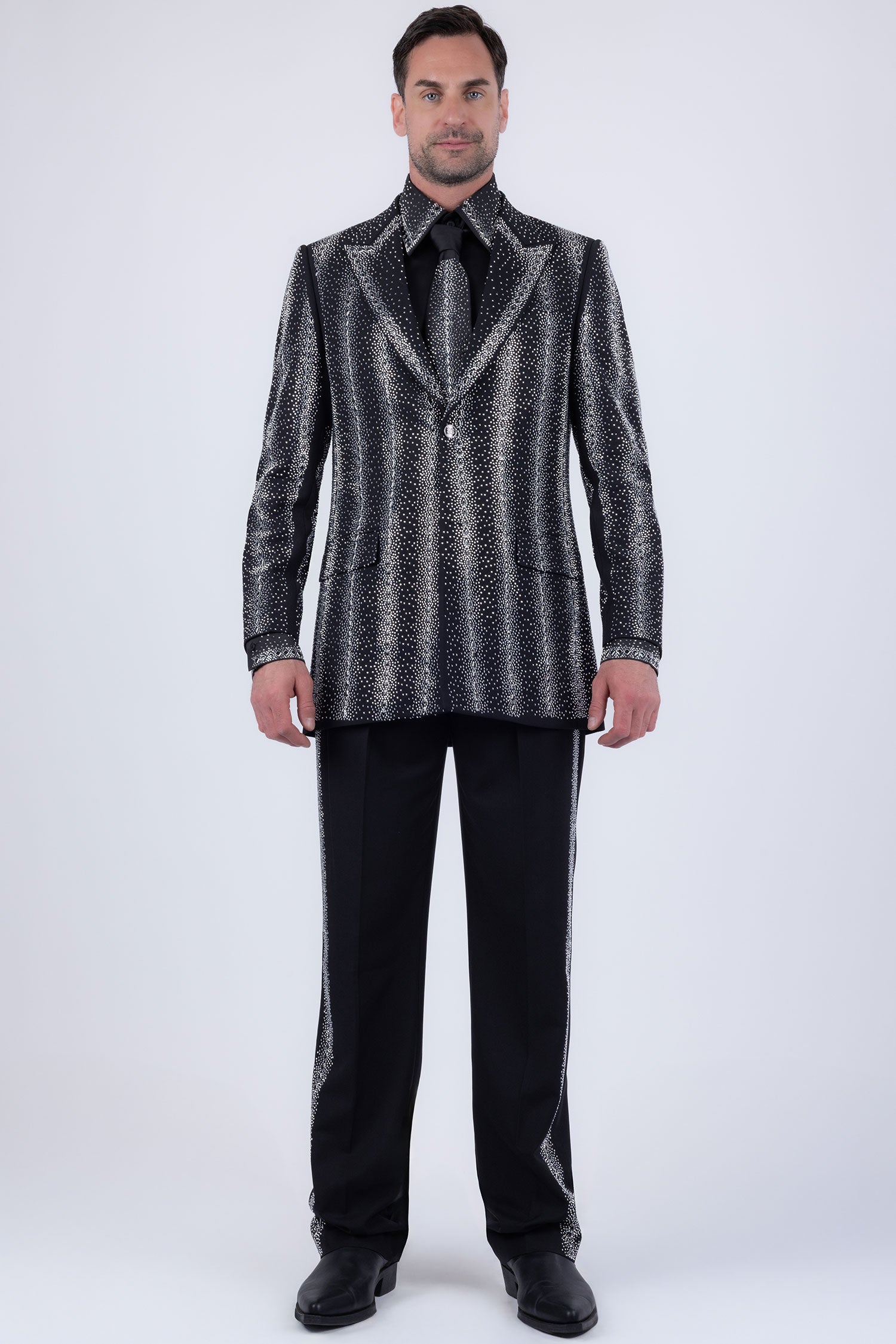 Barabas Men's Rhinestone Geometric Peak Lapel Suit 6ESU12 Black