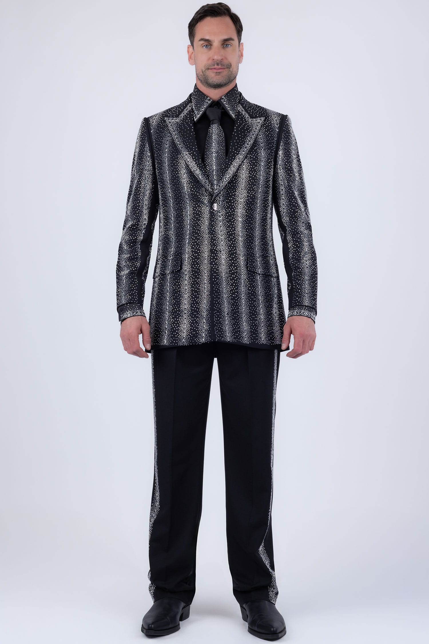 Barabas Men's Rhinestone Geometric Peak Lapel Suit 6ESU12 Black
