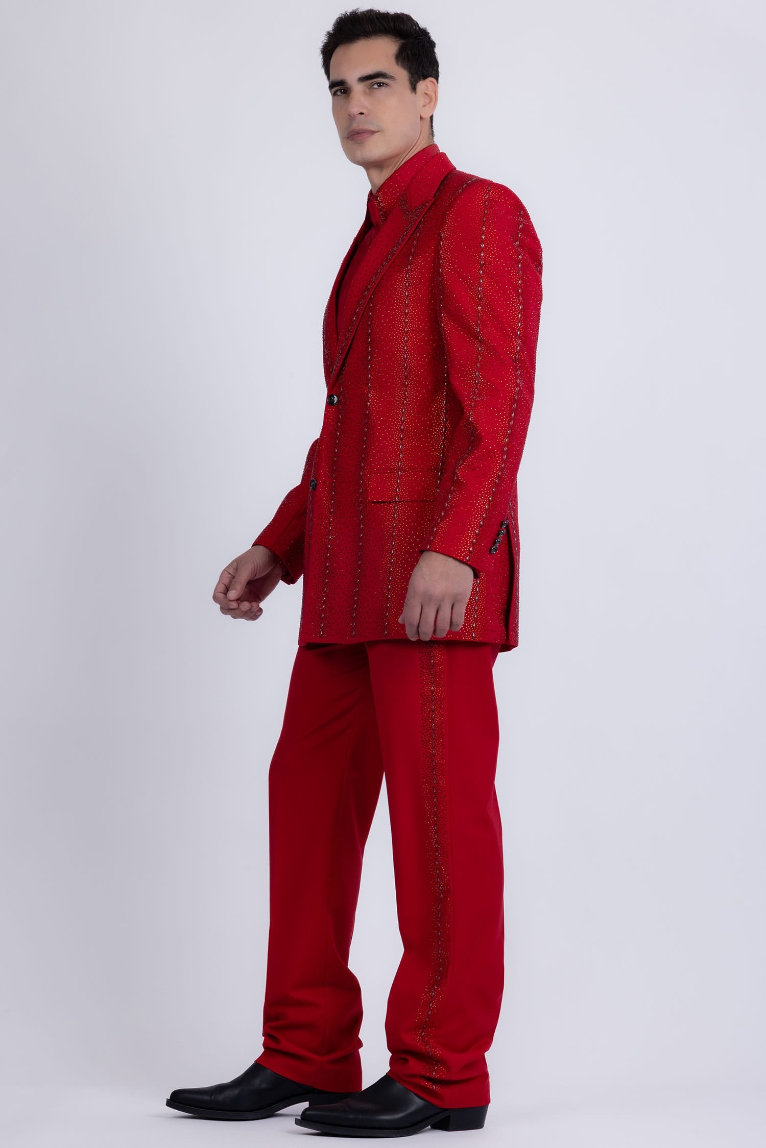 Barabas Men's Rhinestone Geometric Peak Lapel Suit 6ESU12 Red Black