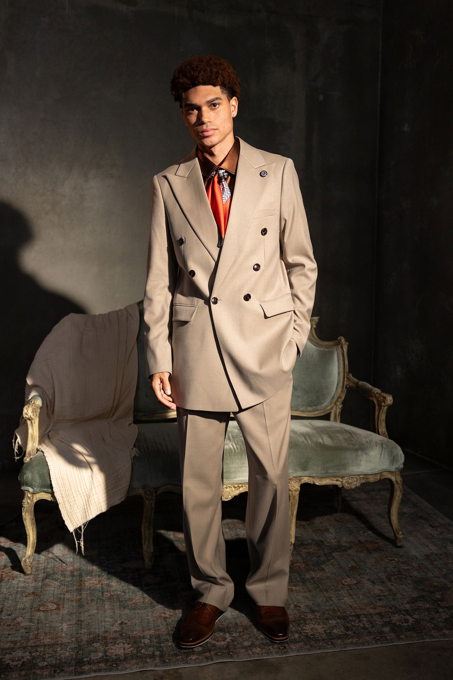 Barabas Men's Solid Color 2-Pieces Set Peak Lapel Suit 6SU10 Cream