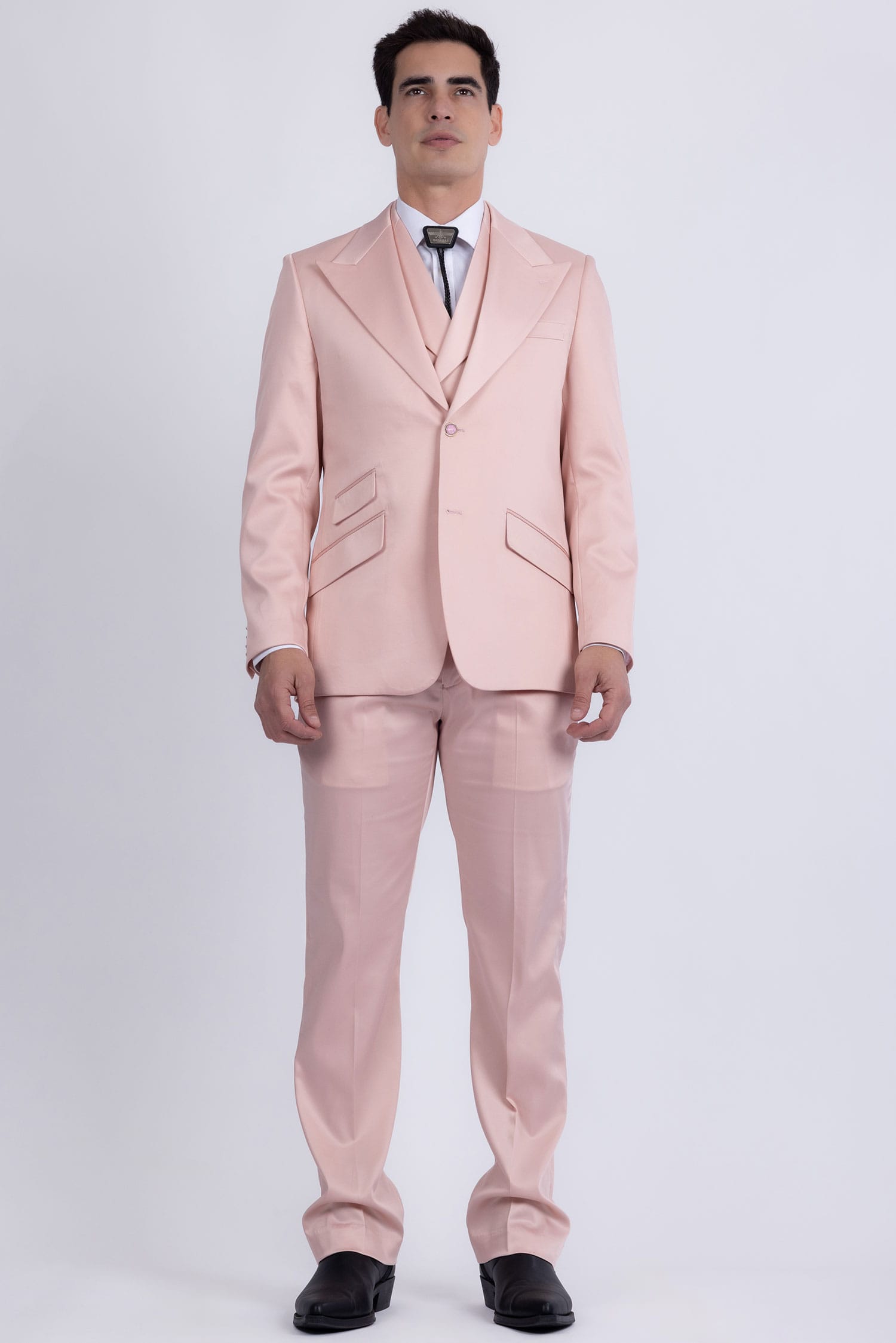 Barabas Men's Solid Color 3-Pieces Peak Lapel Suit Set 6SU11 Blushing Rose