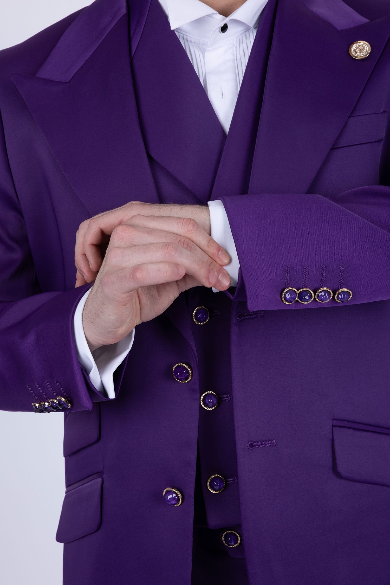 Barabas Men's Solid Color 3-Pieces Peak Lapel Suit Set 6SU11 Purple