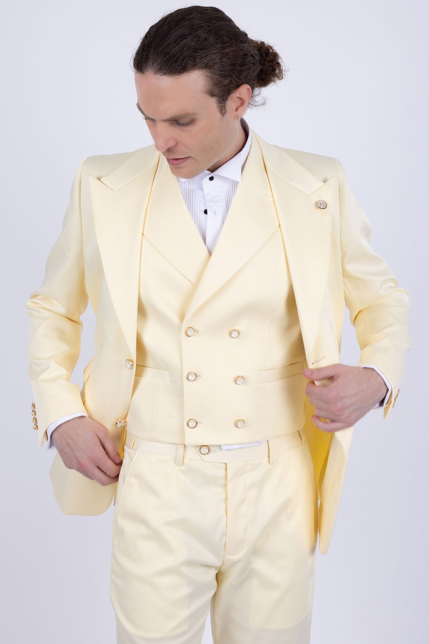 Barabas Men's Solid Color 3-Pieces Peak Lapel Suit Set 6SU11 Off White