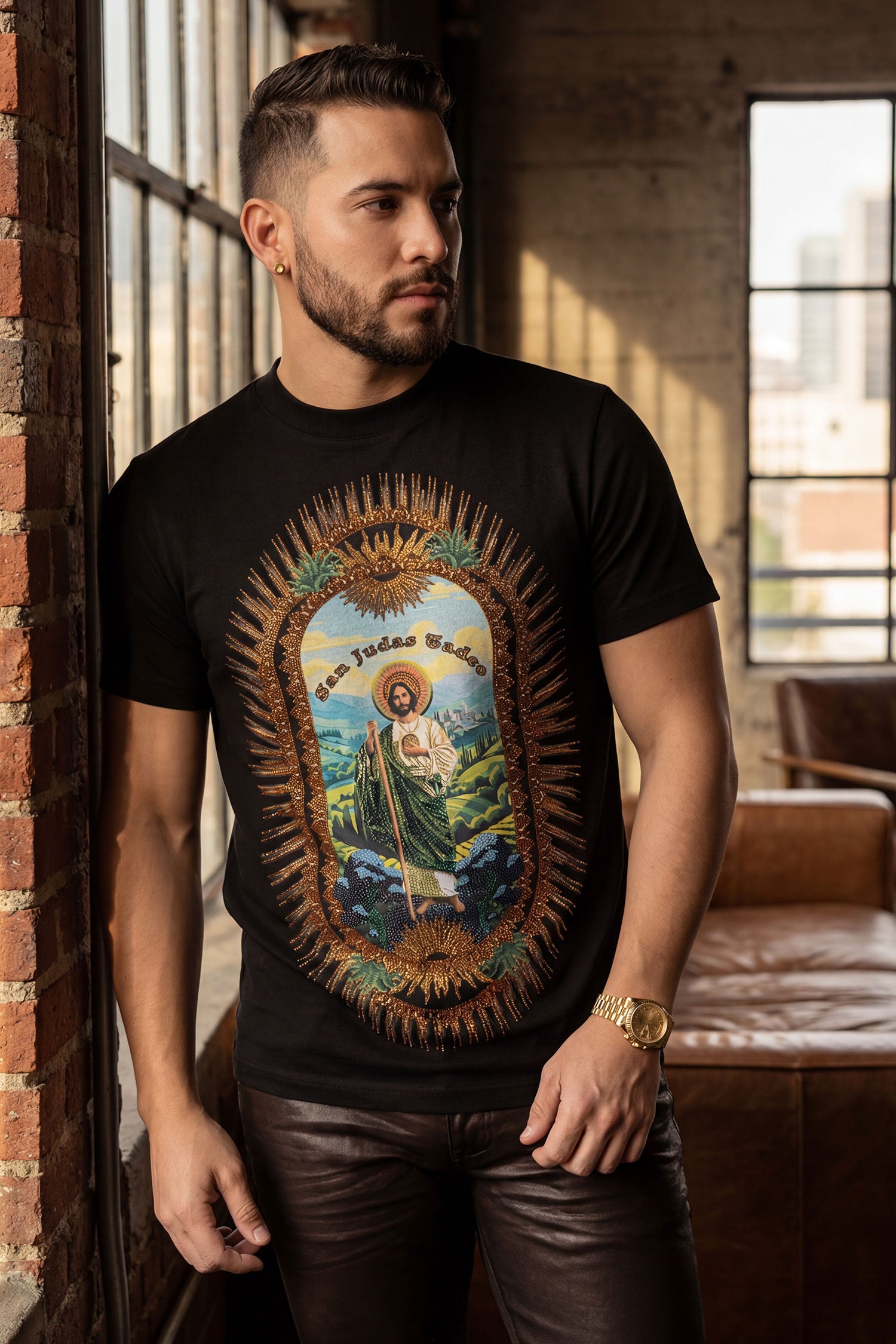 Barabas Men's San Judas Tadeo Rhinestone T-Shirt Crew Neck 6TR04 Black