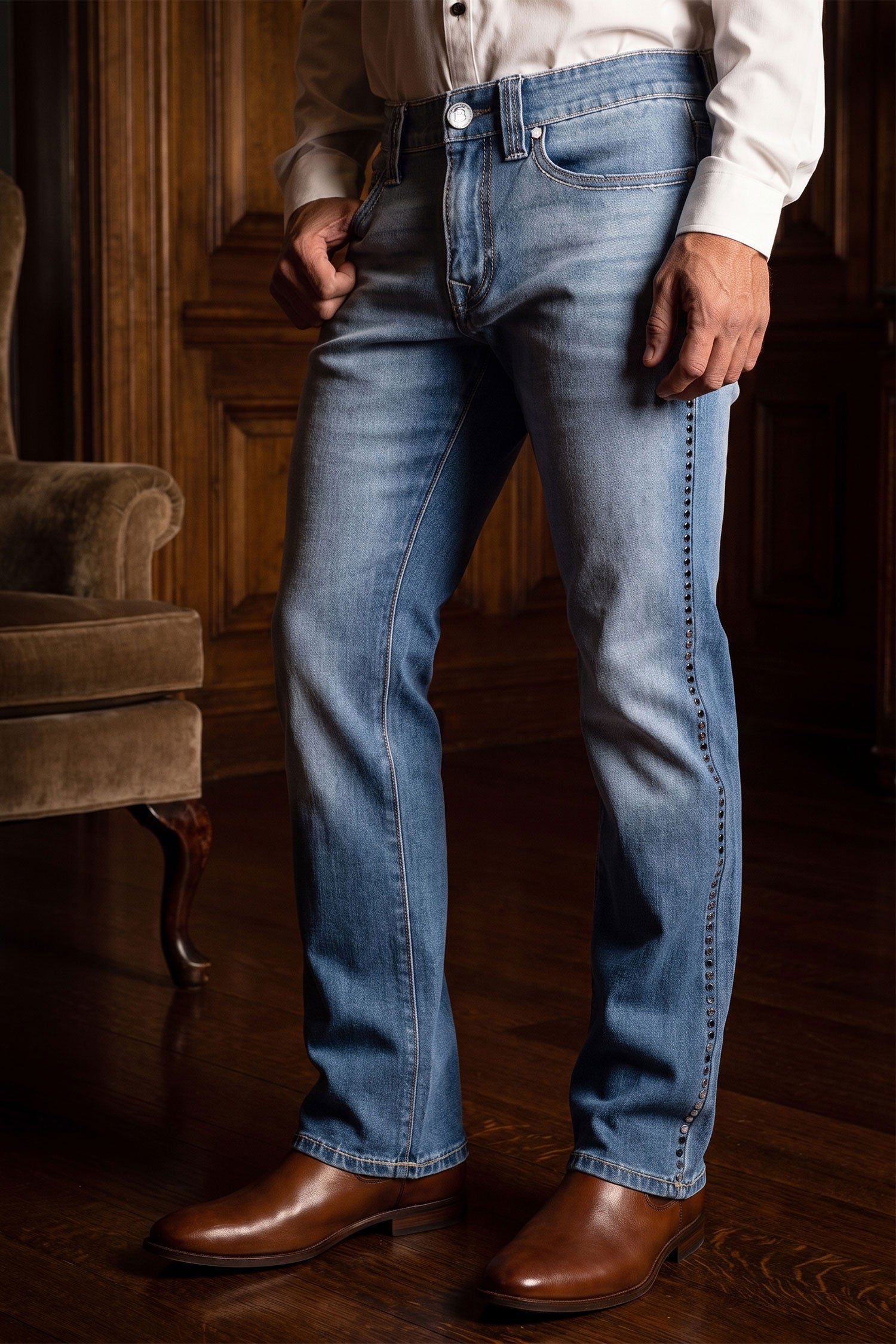 Men's Western Fleur-De-Lis "B' Straight-Fit Jeans | BARABAS 6WD02 Light Blue