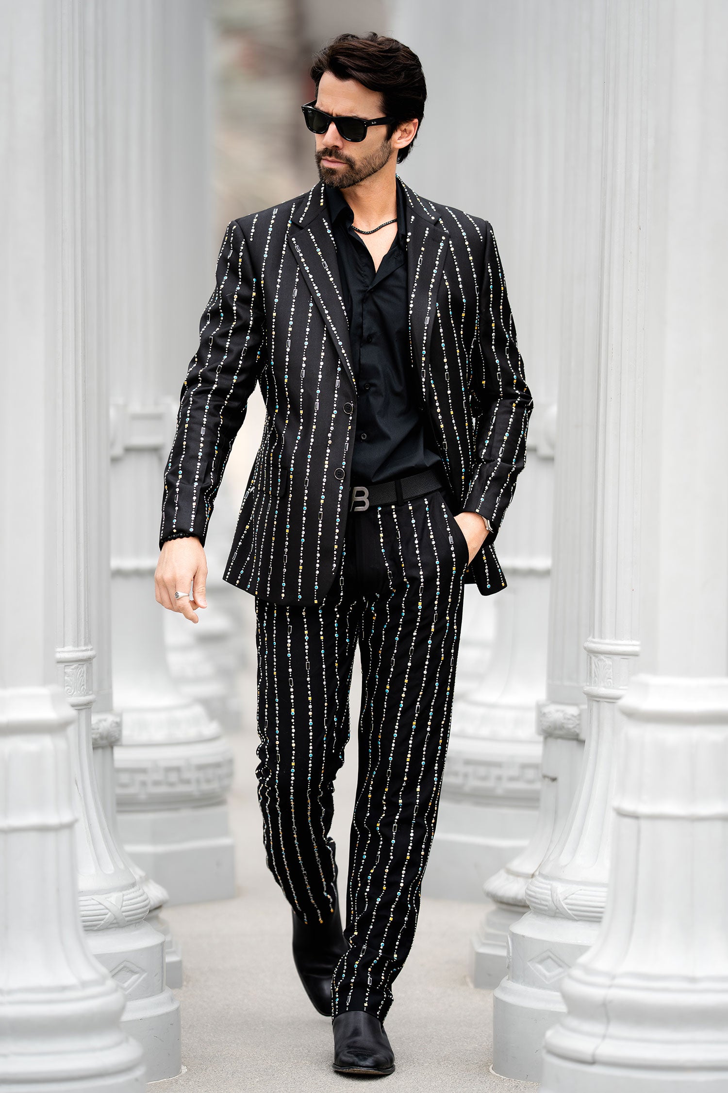 Barabas Men's Geometric Rhinestone Pattern Notch Lapel Suit 5SU38 Black