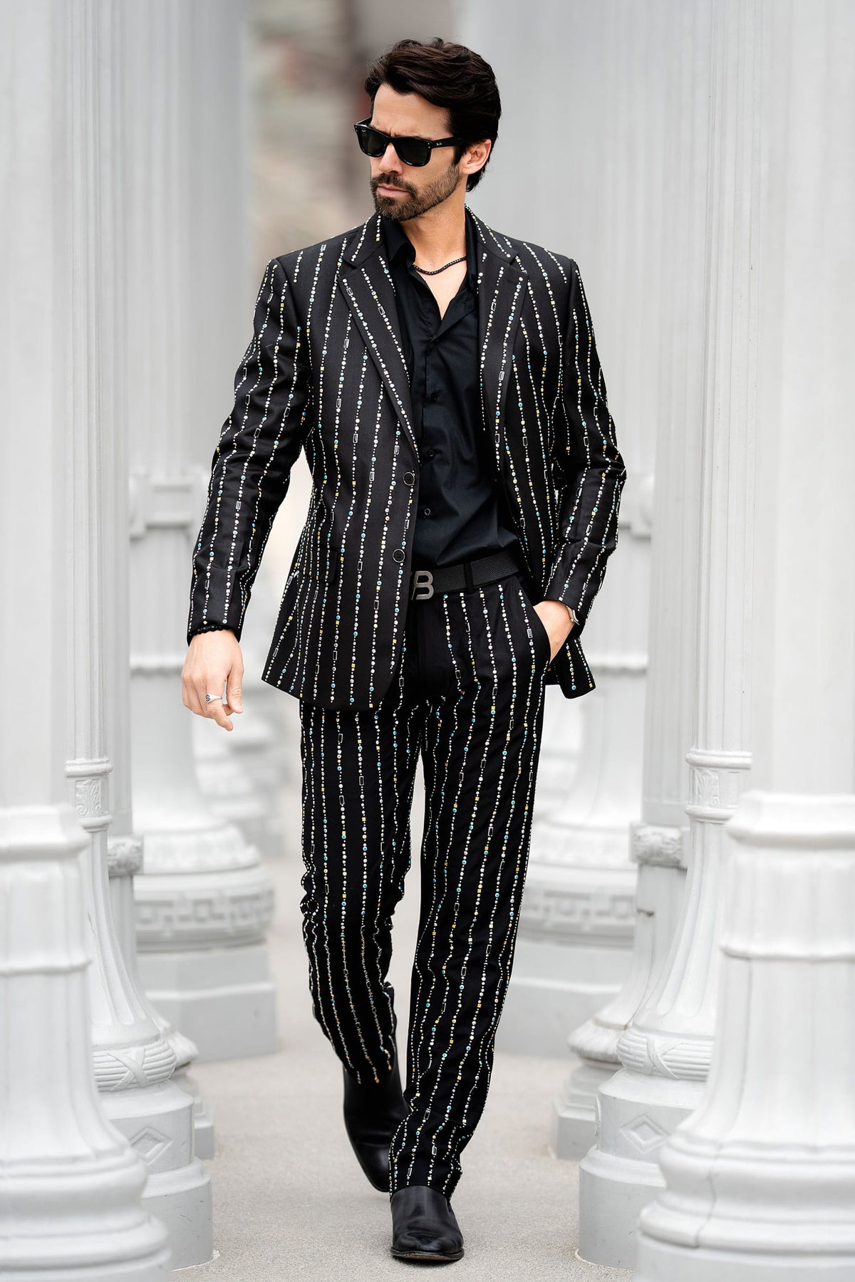 Barabas Men's Geometric Rhinestone Pattern Notch Lapel Suit 5SU38 Black