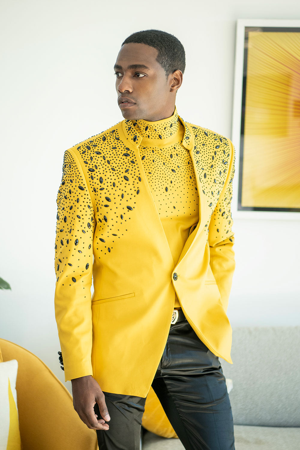 BARABAS Men's Luxury Rhinestone Lapel Collar Designer Blazer BL3080 Mustard Black