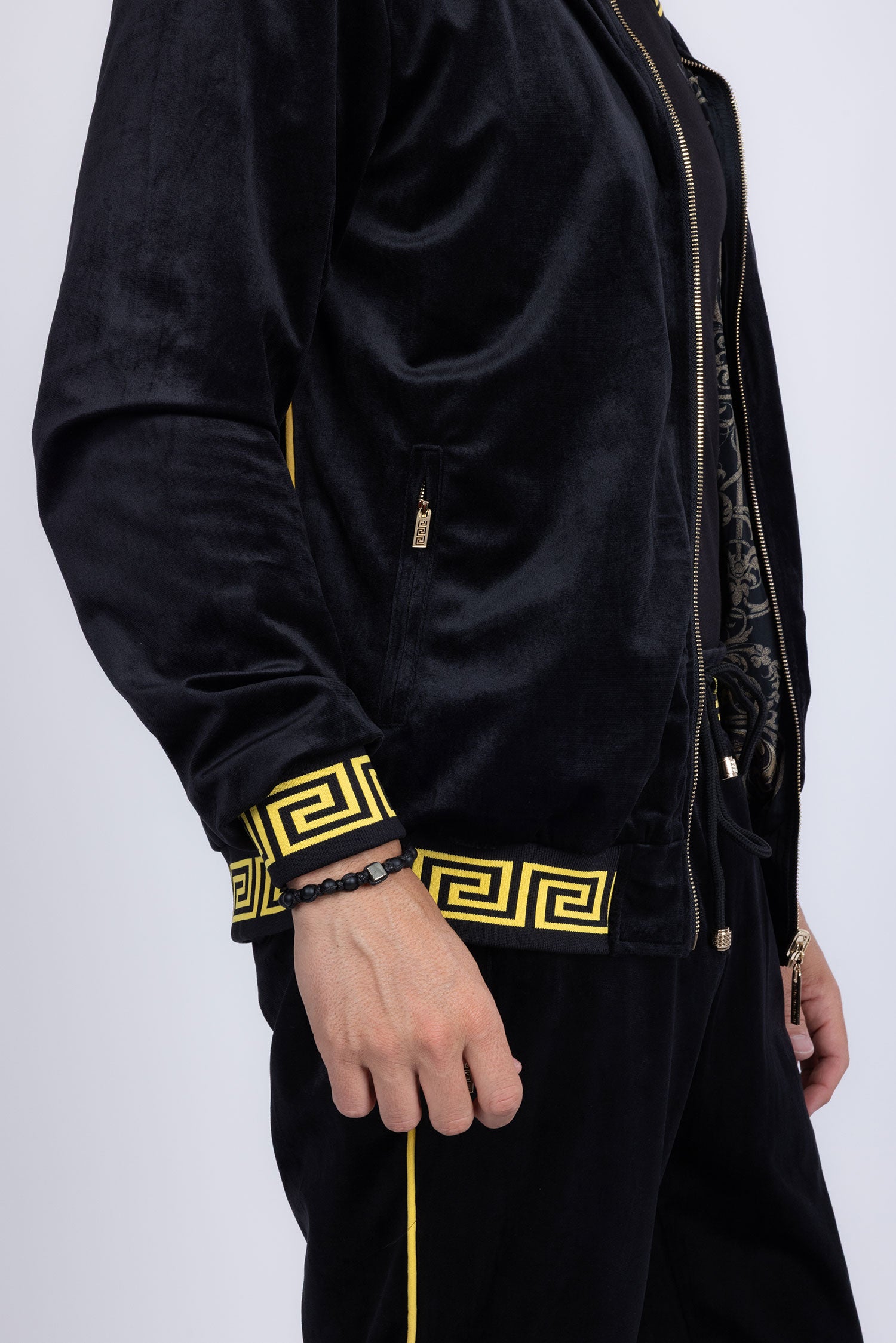 Barabas Men's Casual Street Medusa Greek Pattern Tracksuits JJ900 Black