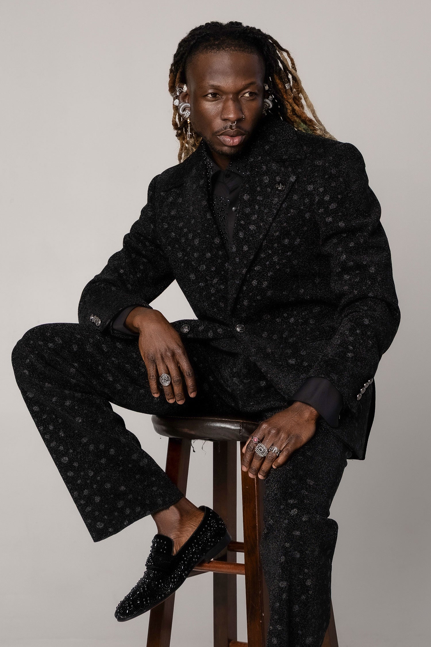 Barabas Men's Geometric Polka Dots Pattern Notch Lapel Suit 5SU34 Black