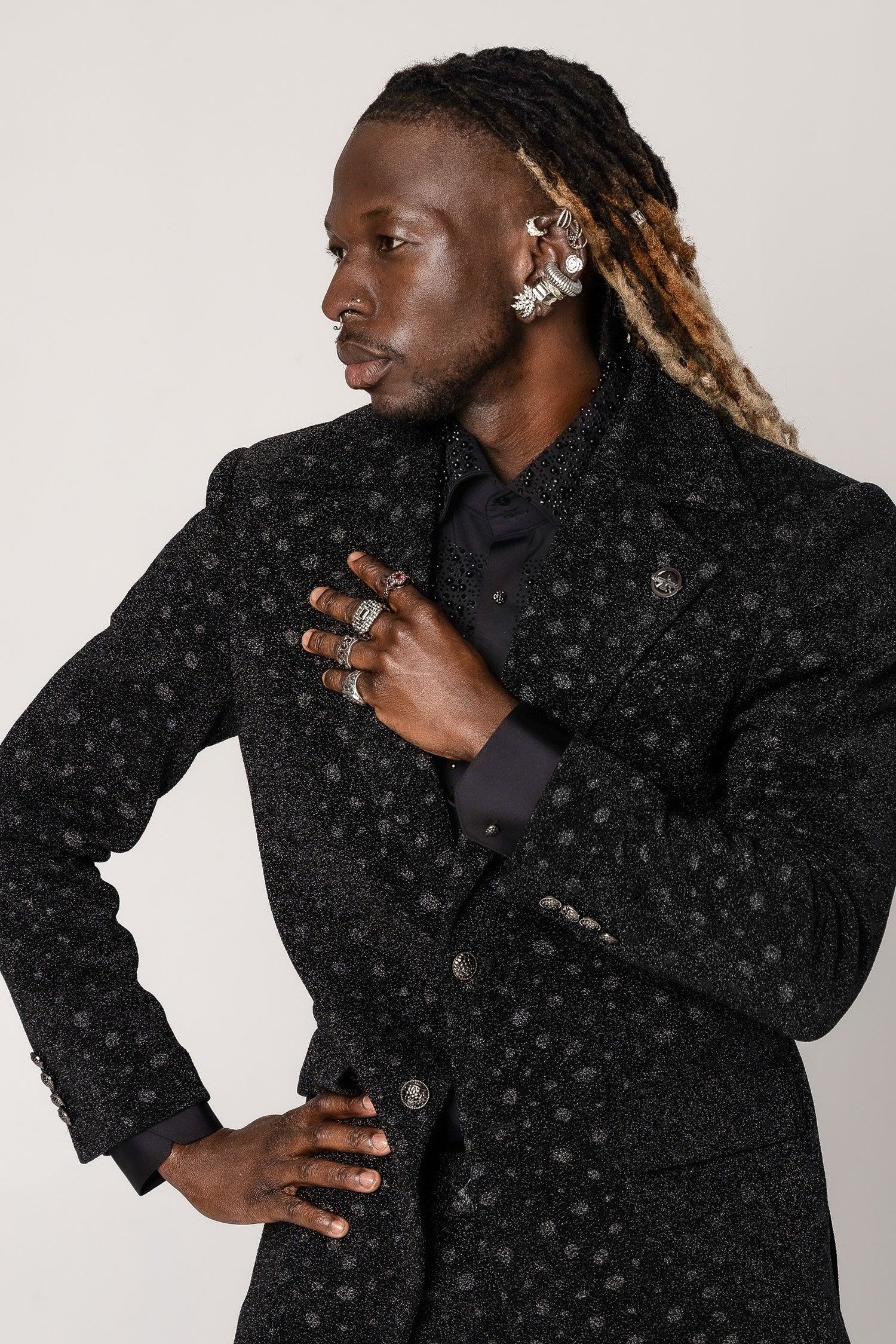 Barabas Men's Geometric Polka Dots Pattern Notch Lapel Suit 5SU34 Black