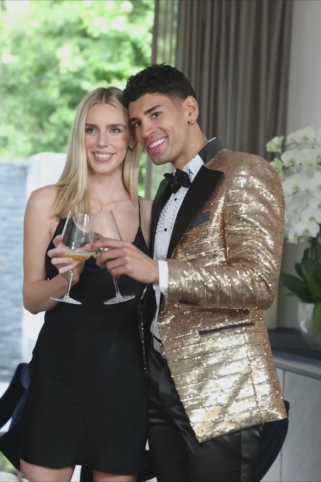 BARABAS Men's Linear Sequin Design Peak Lapel Shiny Blazer 4BLR34 Gold