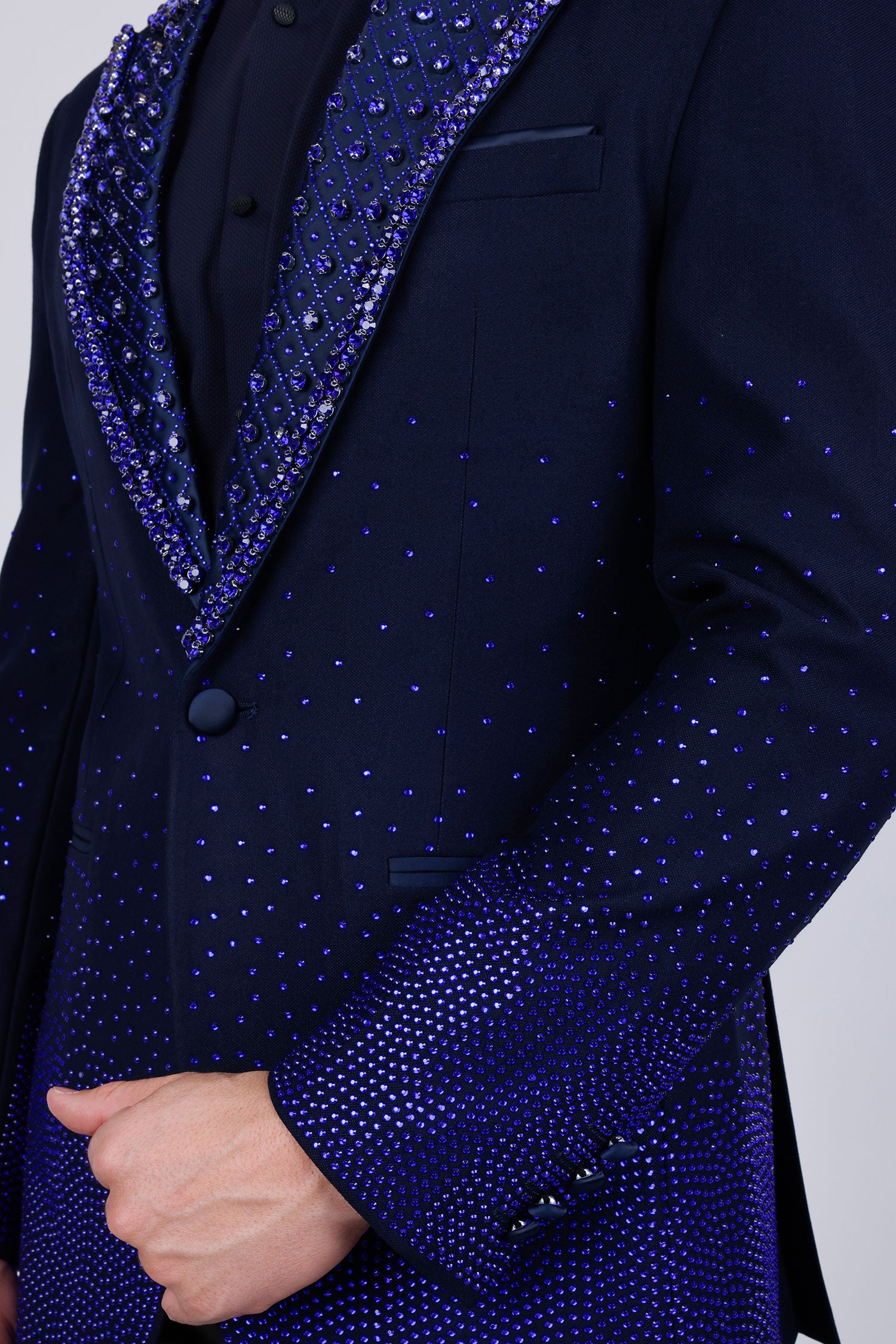 Barabas Men's Rhinestone Peak Lapel Luxury Blazer 2EBL3 Dark Blue