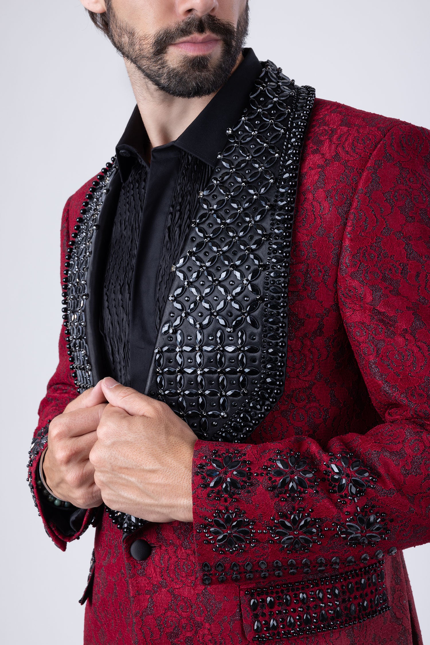 Barabas Elite Men's Rhinestone Floral Luxury Shawl Lapel Blazer 3EBL15 Red Black