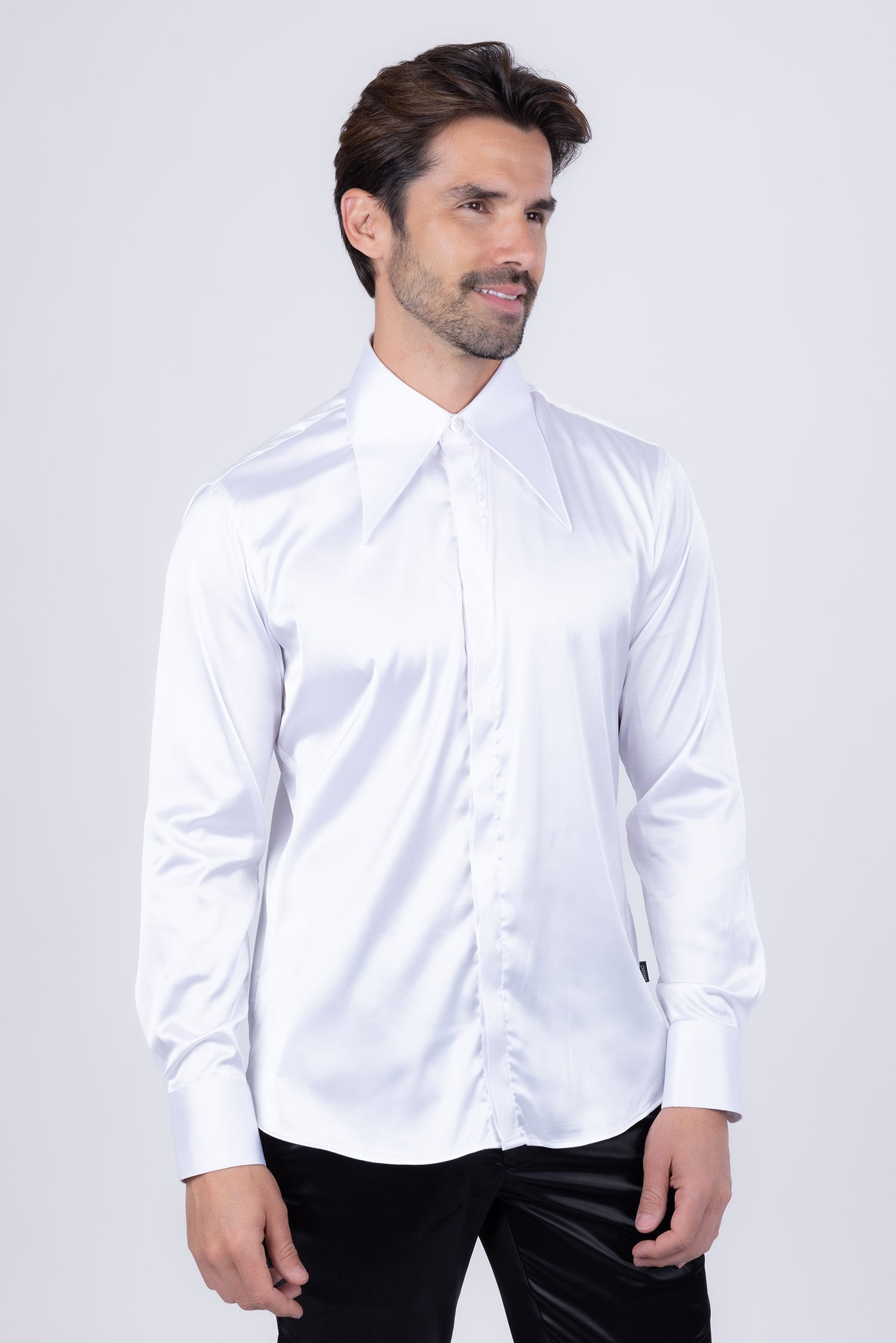 Barabas Men's Spear Point Collar Shiny Long Sleeve Shirt 4B102 White