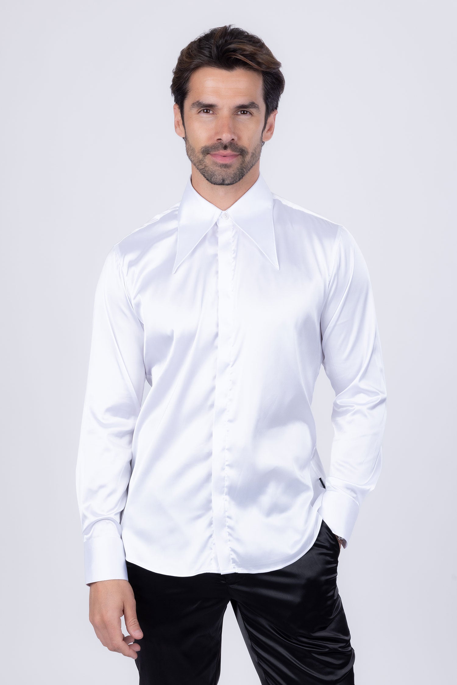 Barabas Men's Spear Point Collar Shiny Long Sleeve Shirt 4B102 White