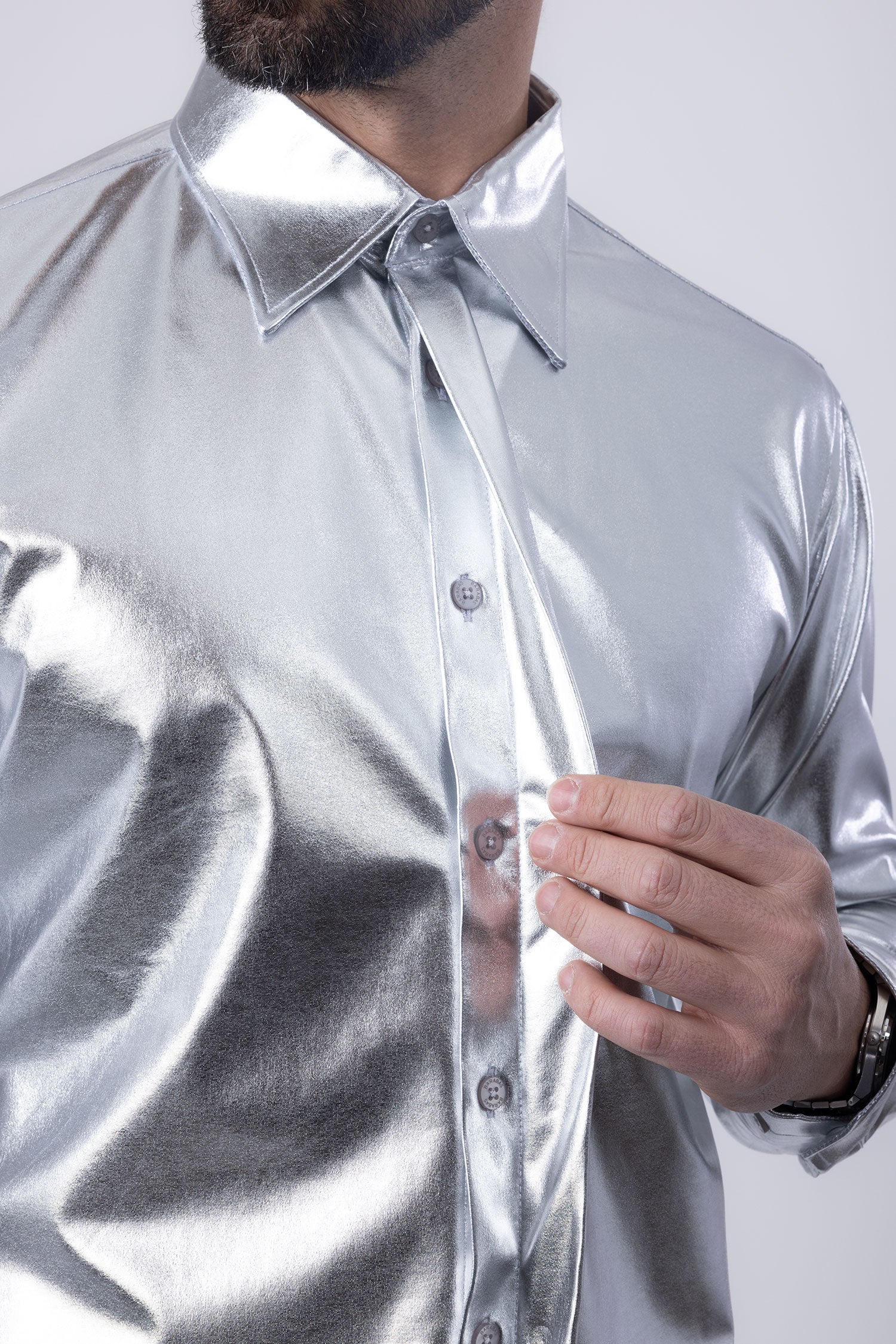 BARABAS Men's Metallic Button Down Long Sleeve Shiny Shirt 4B38 Silver