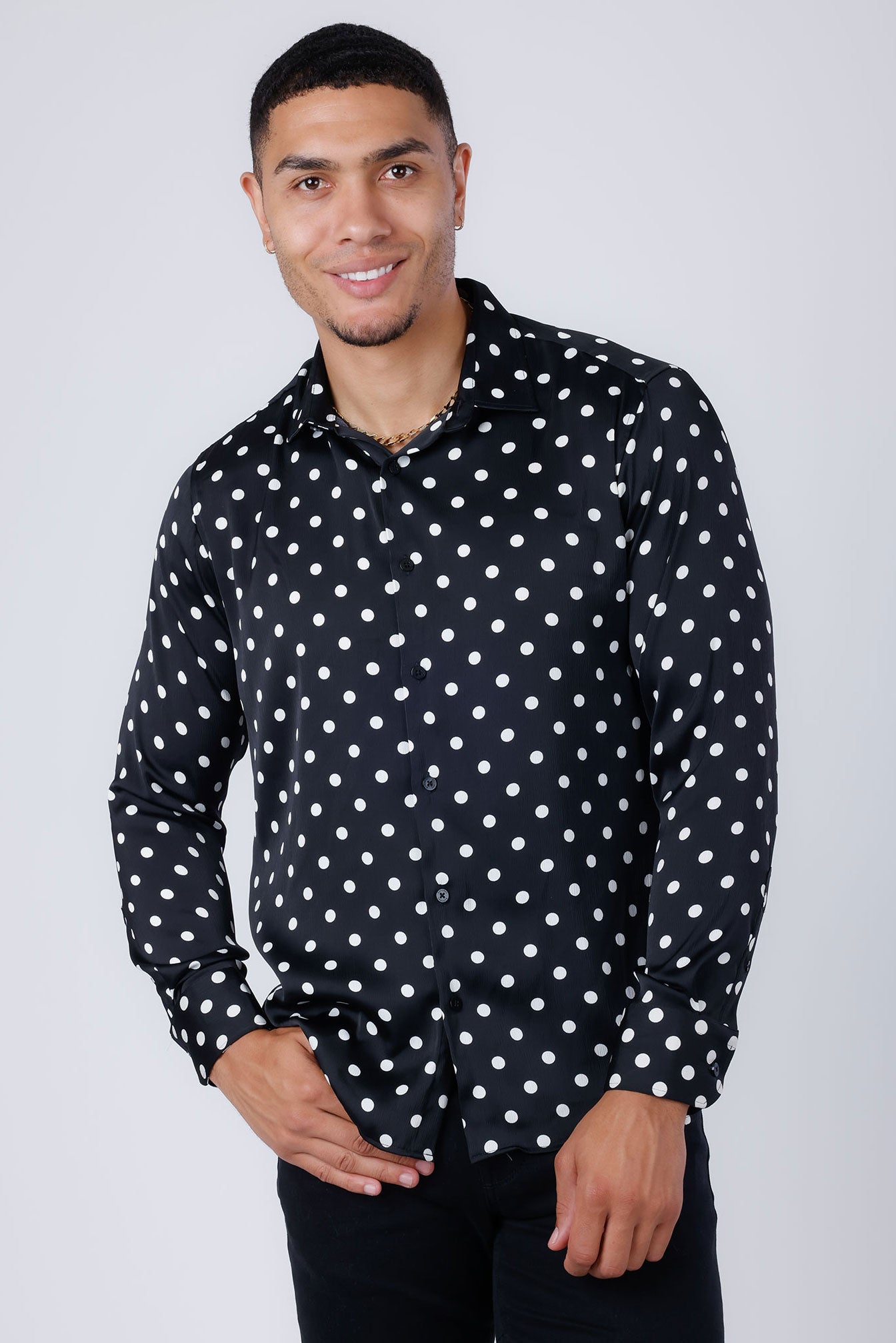 Barabas Men's Polka Dots Silk Feel Shiny Long Sleeve Shirt 4B86 Black 