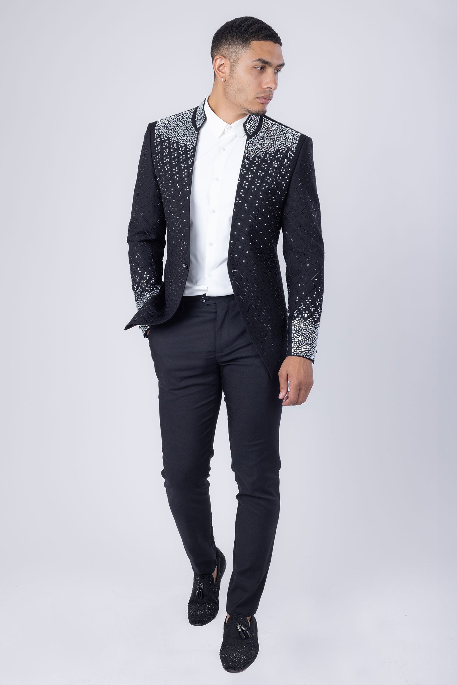 Barabas Men's Geometric Pattern Rhinestone Henley Lapel Blazer 4EBL53 Black