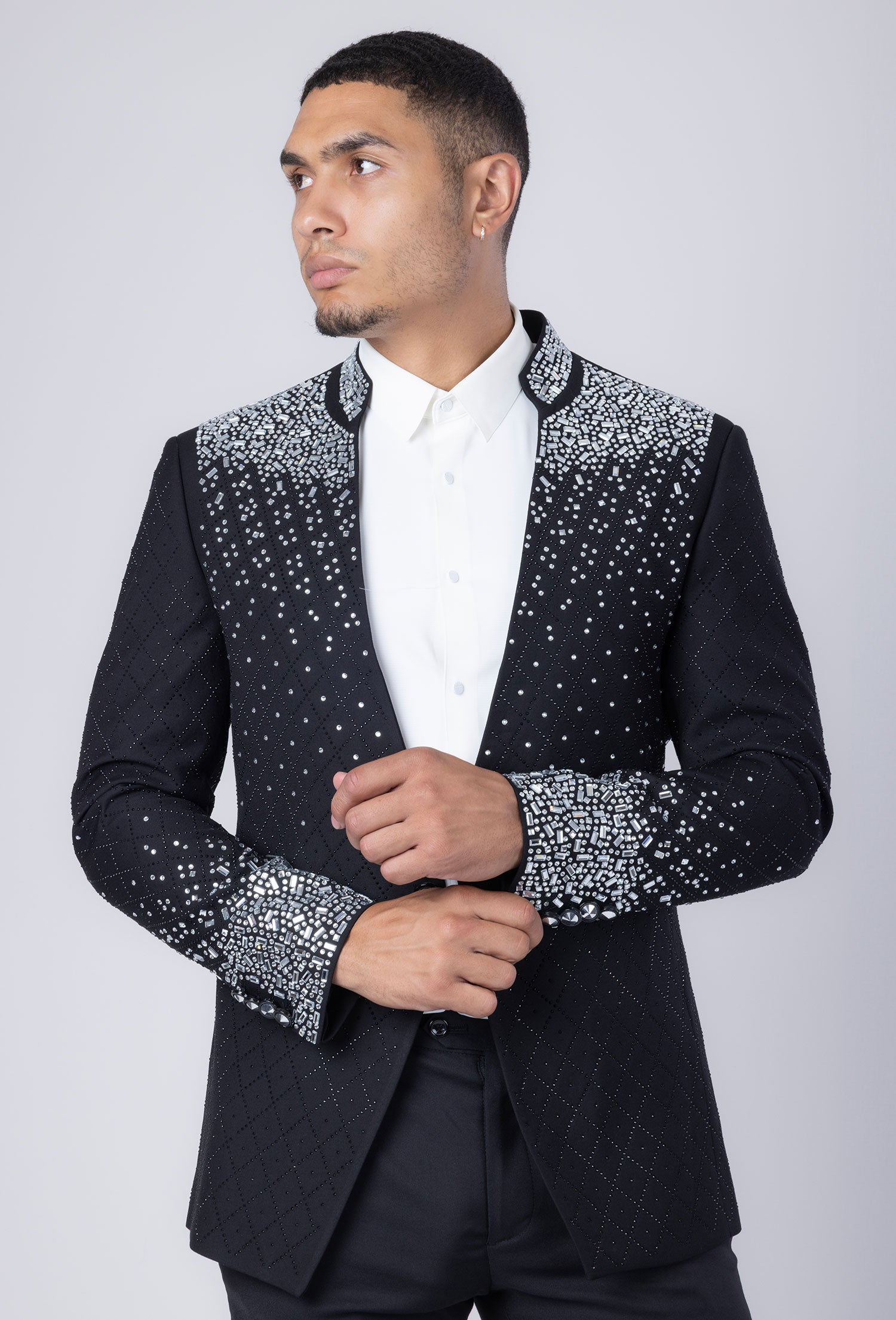 Barabas Men's Geometric Pattern Rhinestone Henley Lapel Blazer 4EBL53 Black Silver