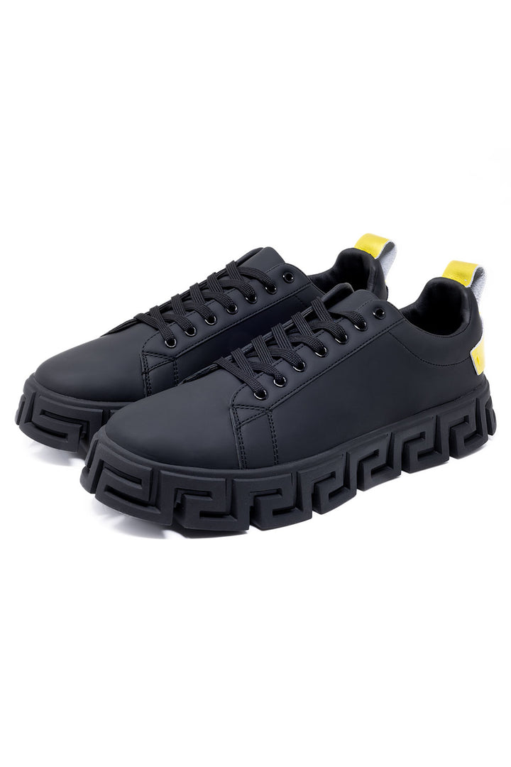 Barabas Men's Premium Greek Key Pattern Sole Sneakers 4SK06 Black Gold